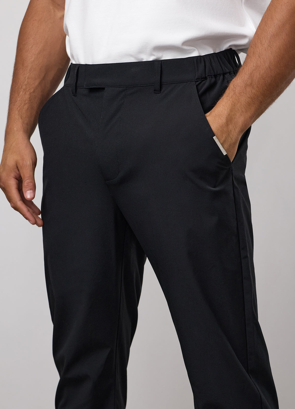Gym King Signature Woven Pant - Black