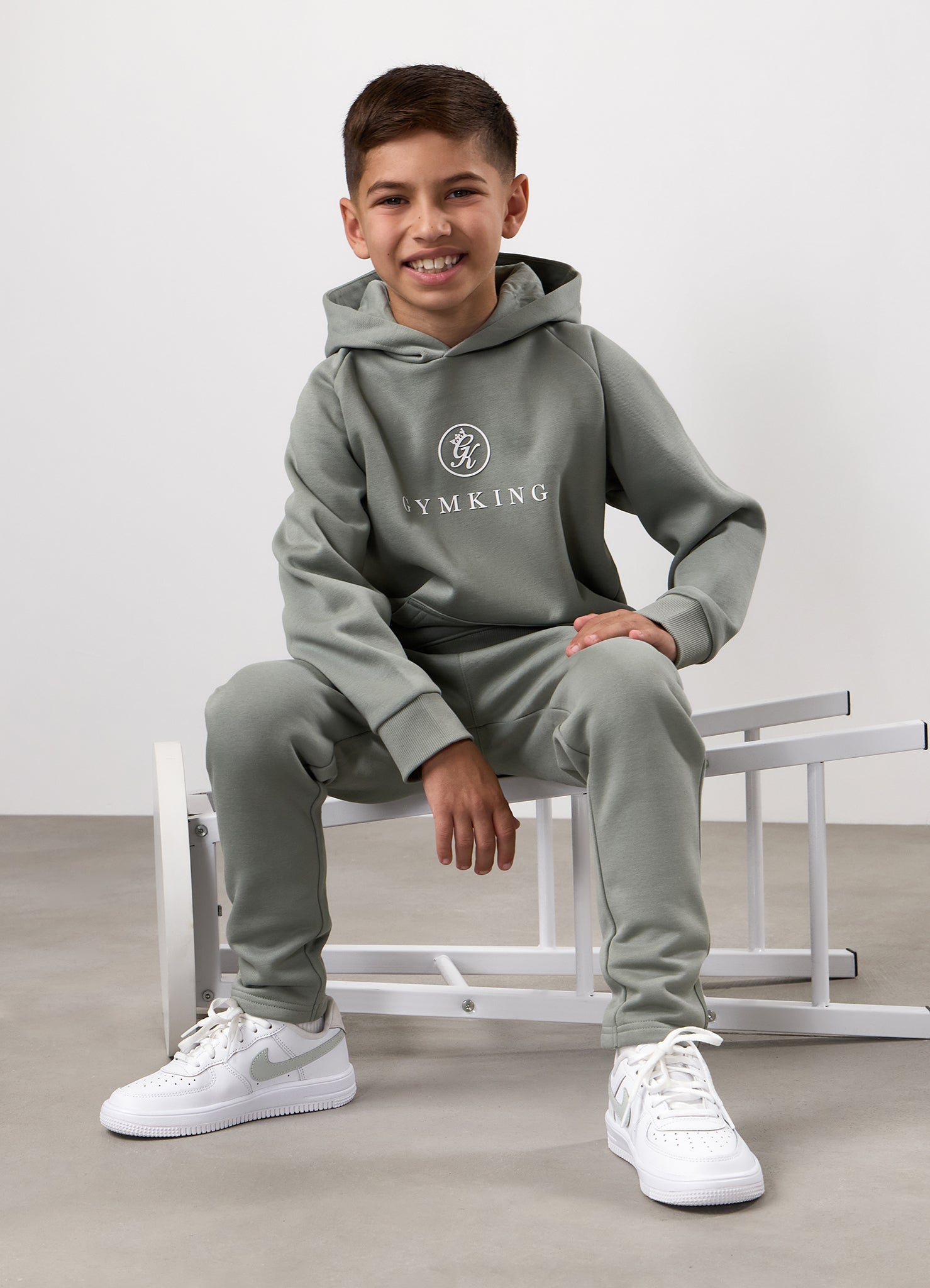 Gym King Kids Pro Logo Hood - Soft Khaki