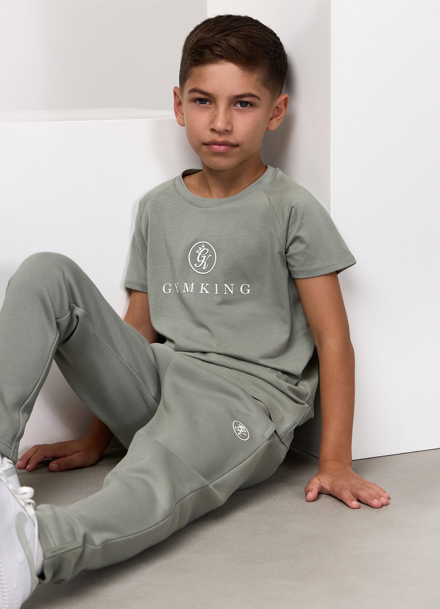 Gym King Kids Pro Logo Jogger - Soft Khaki