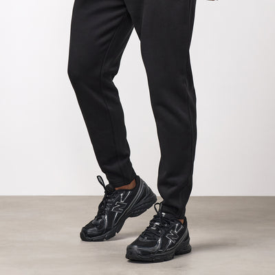 Gym King Pro Logo V2 Jogger - Black/Black