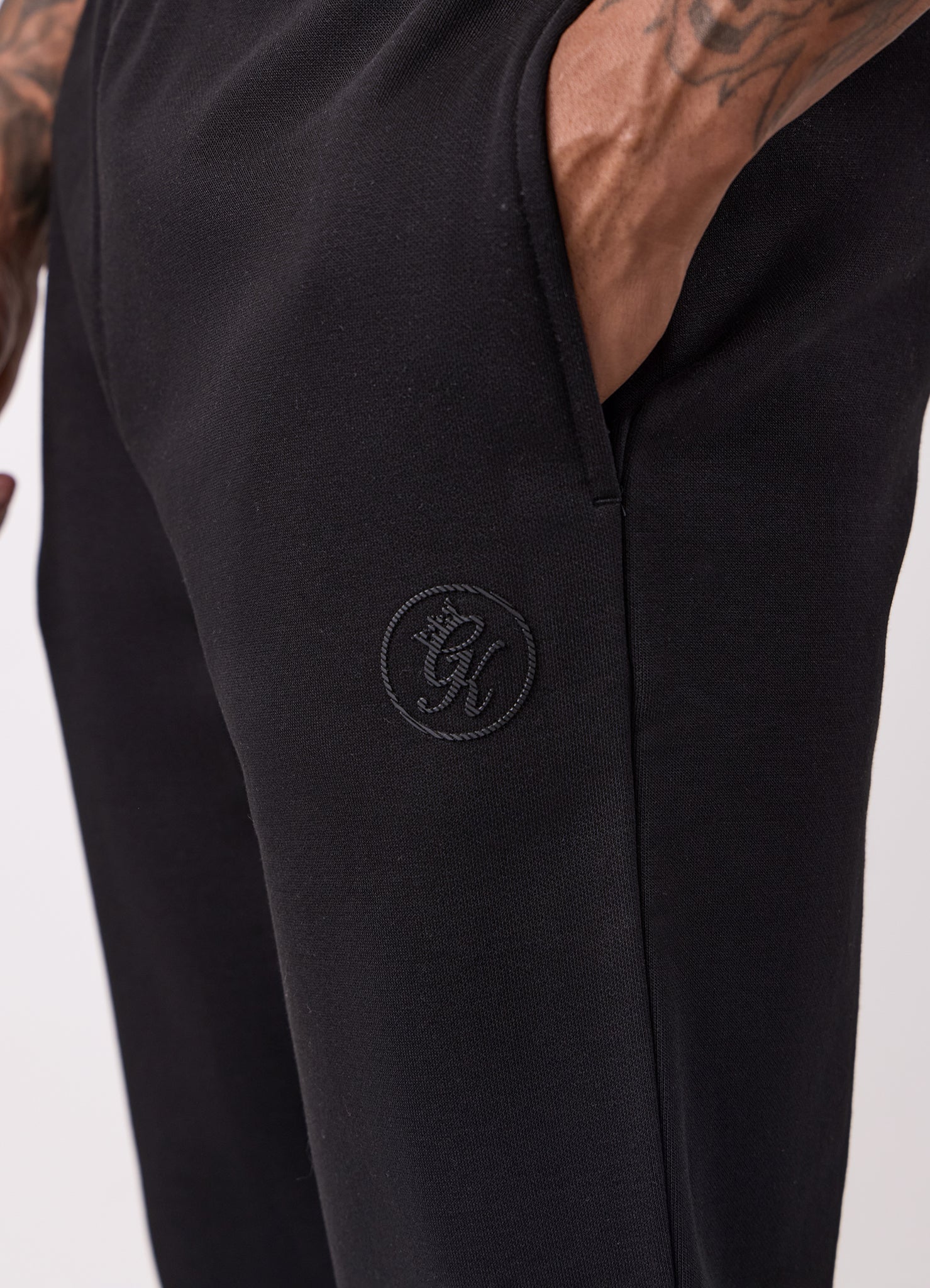 Gym King Pro V2 Jogger - Black