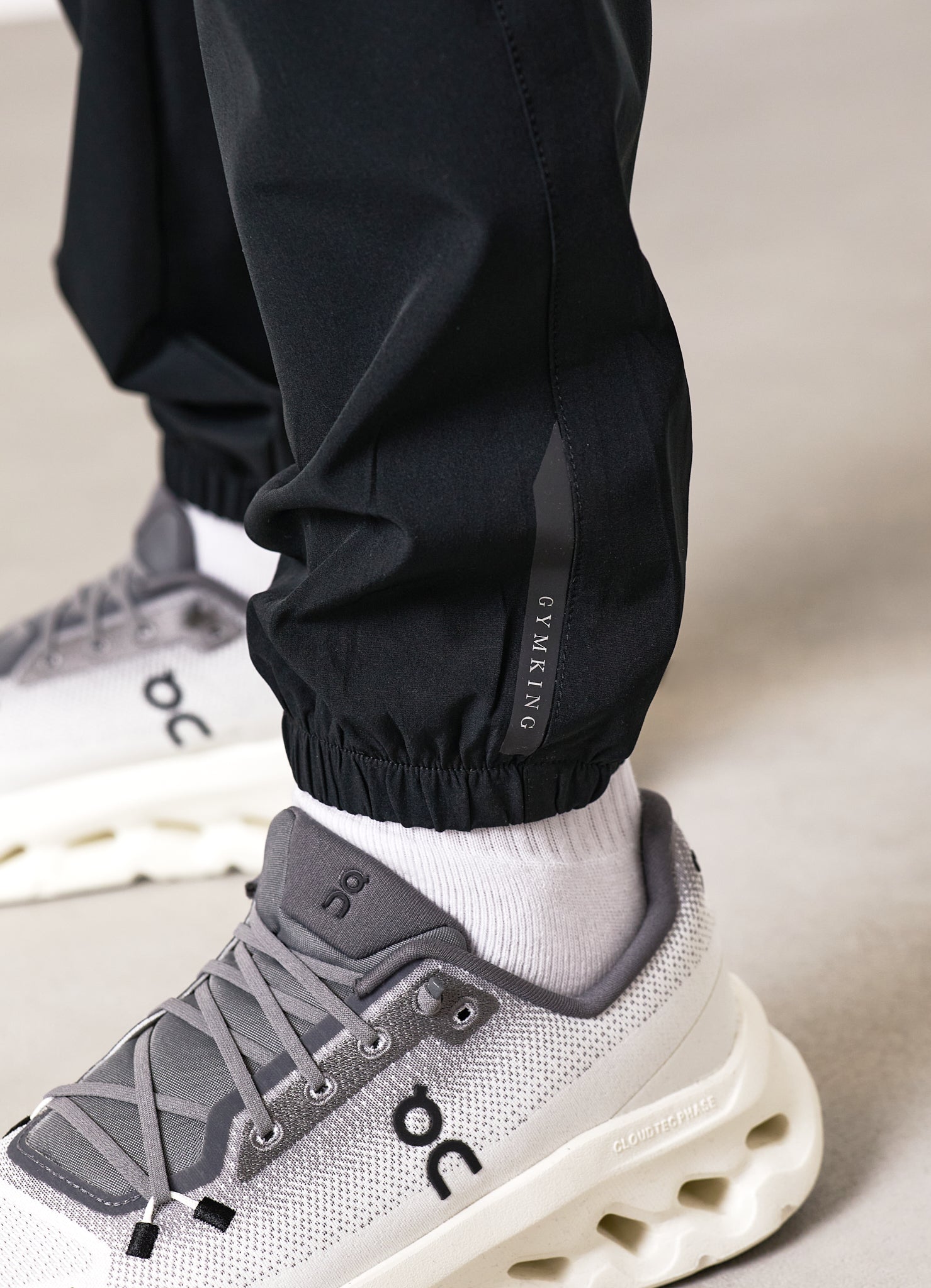 Gym King Kids Pro Woven Hood Tracksuit - Black