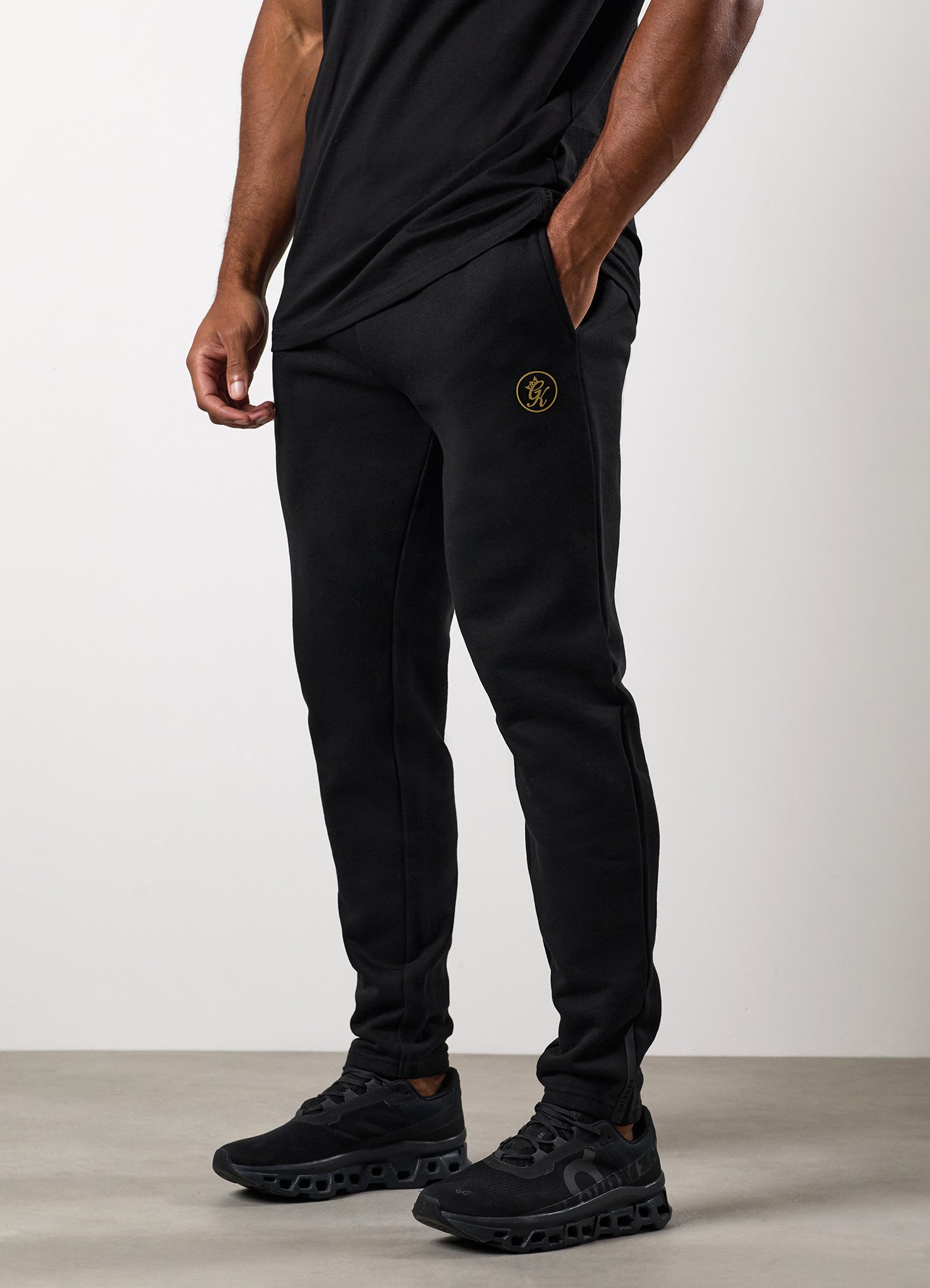 Gym King Pro Logo Fleece Hood Tracksuit - Black/Gold