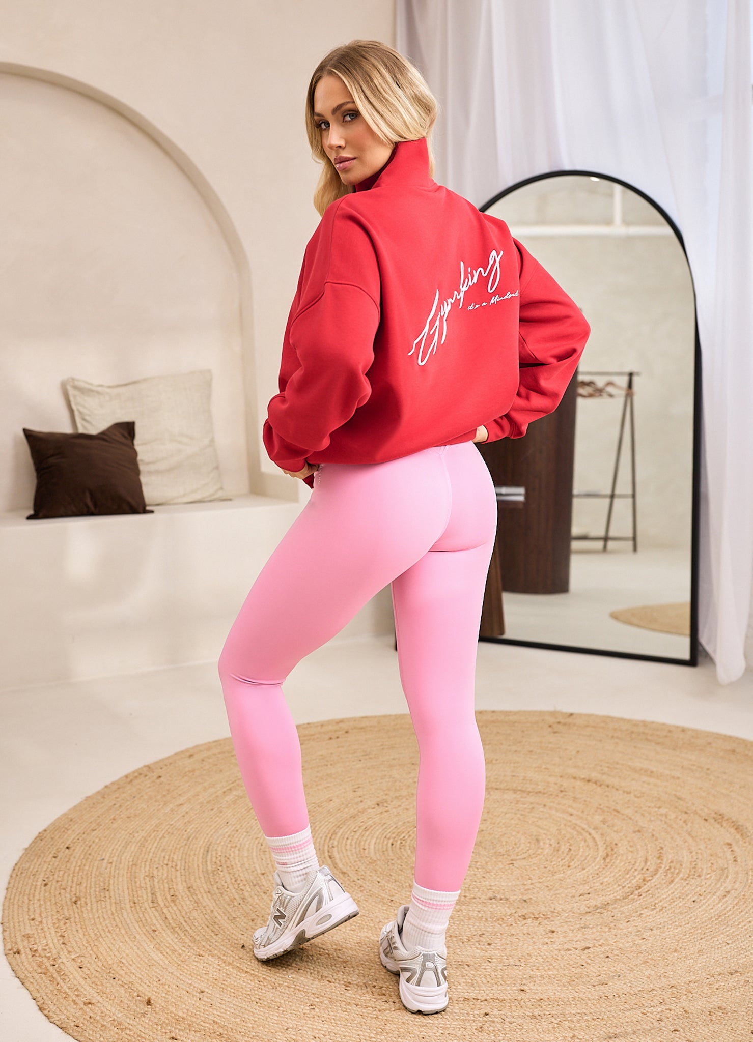 Gym King Script Mindset 1/4 Zip Funnel - Scarlet Red