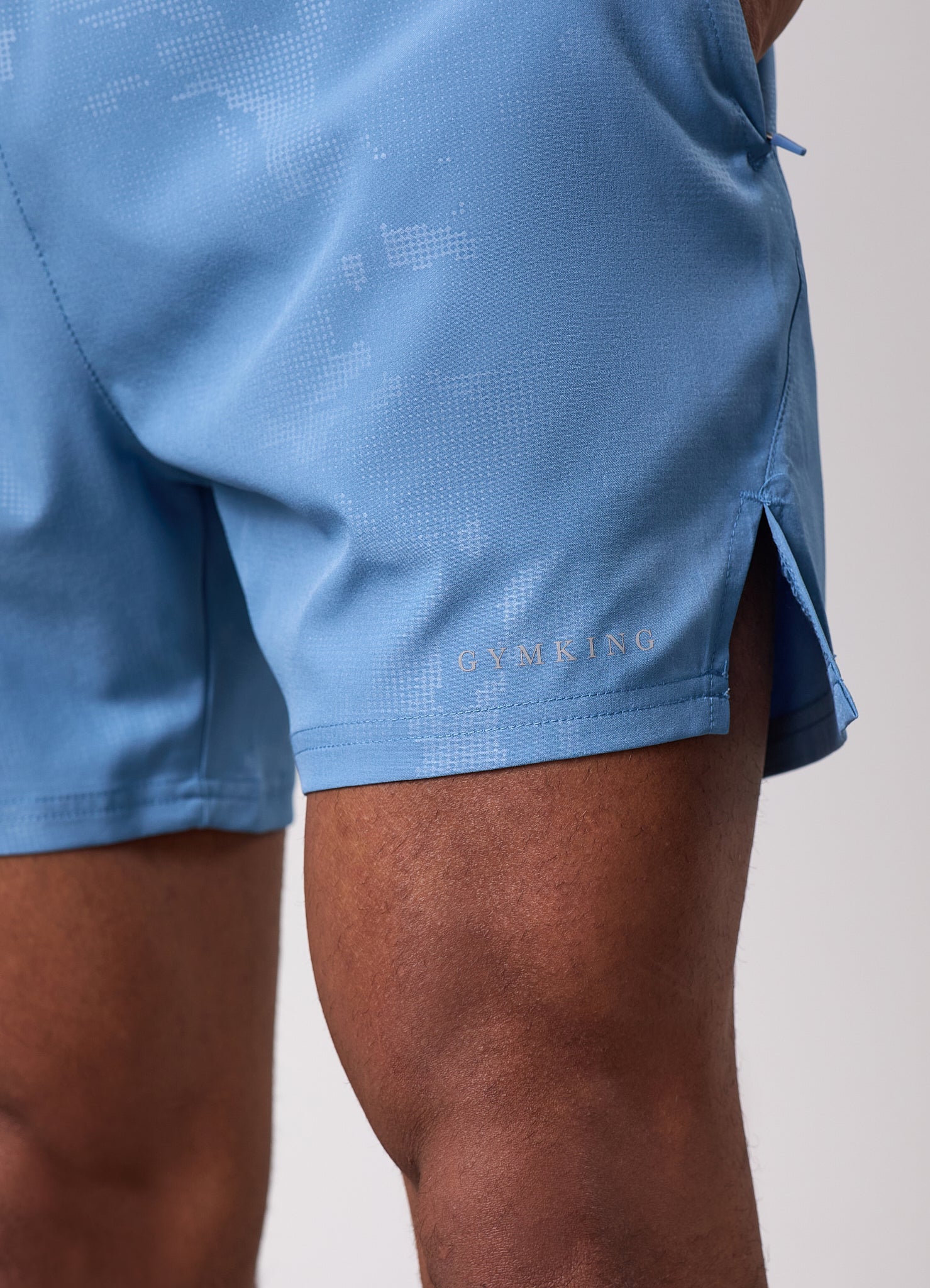 Gym King Debossed Camo Short 5" - Coastal Blue
