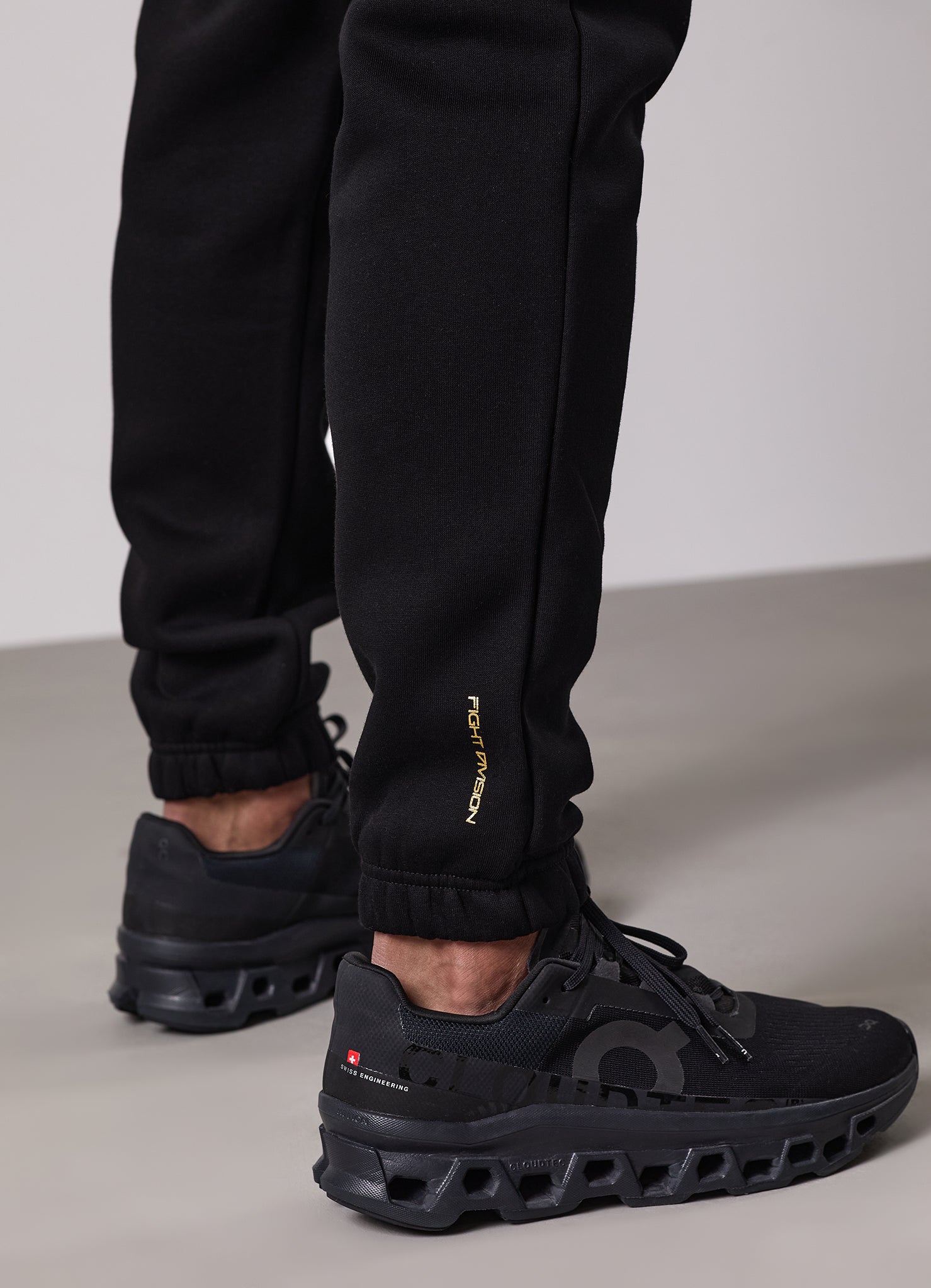 Gym King Fight Division Hood Tracksuit - Black