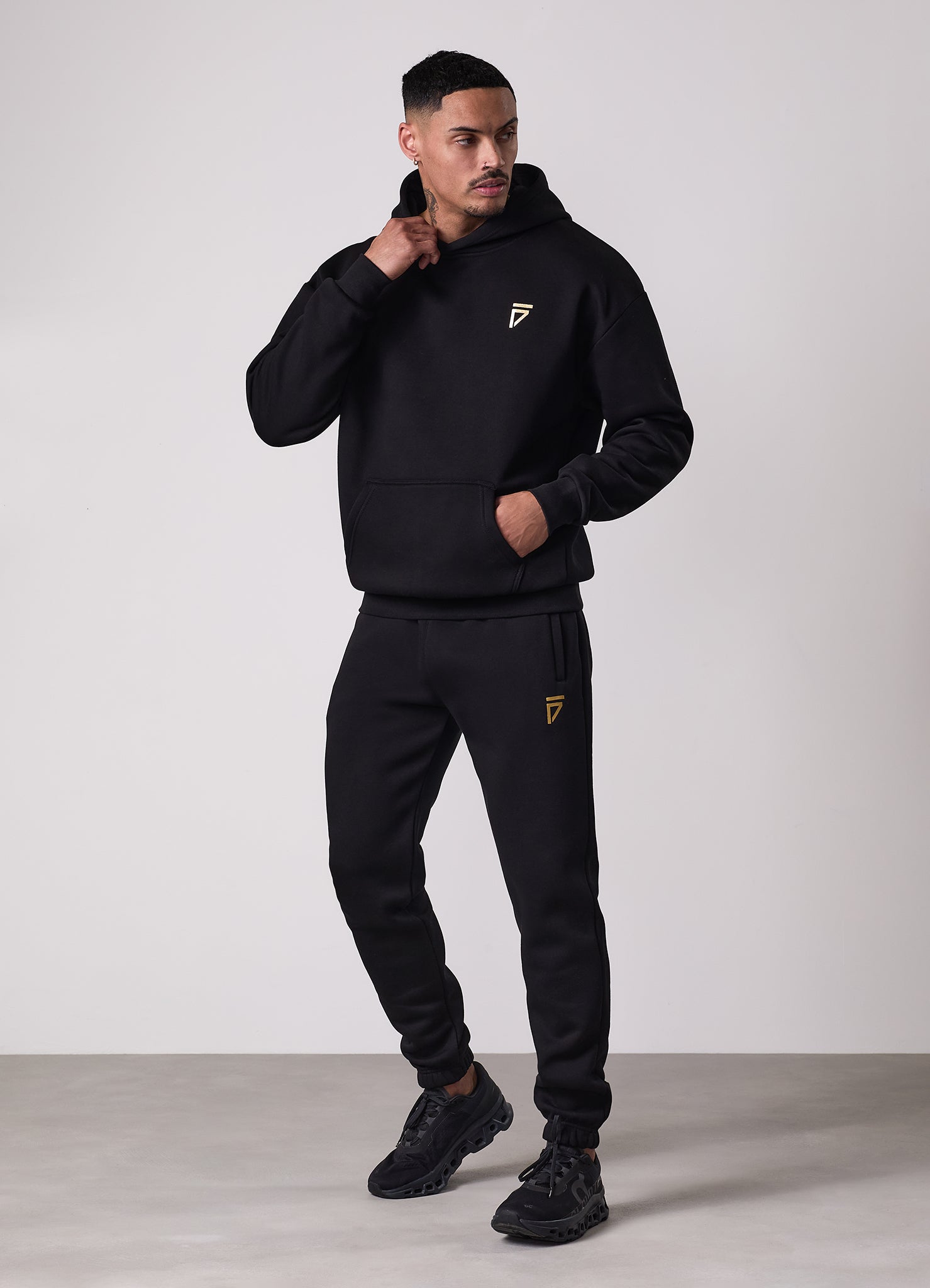 Gym King Fight Division Hood Tracksuit - Black