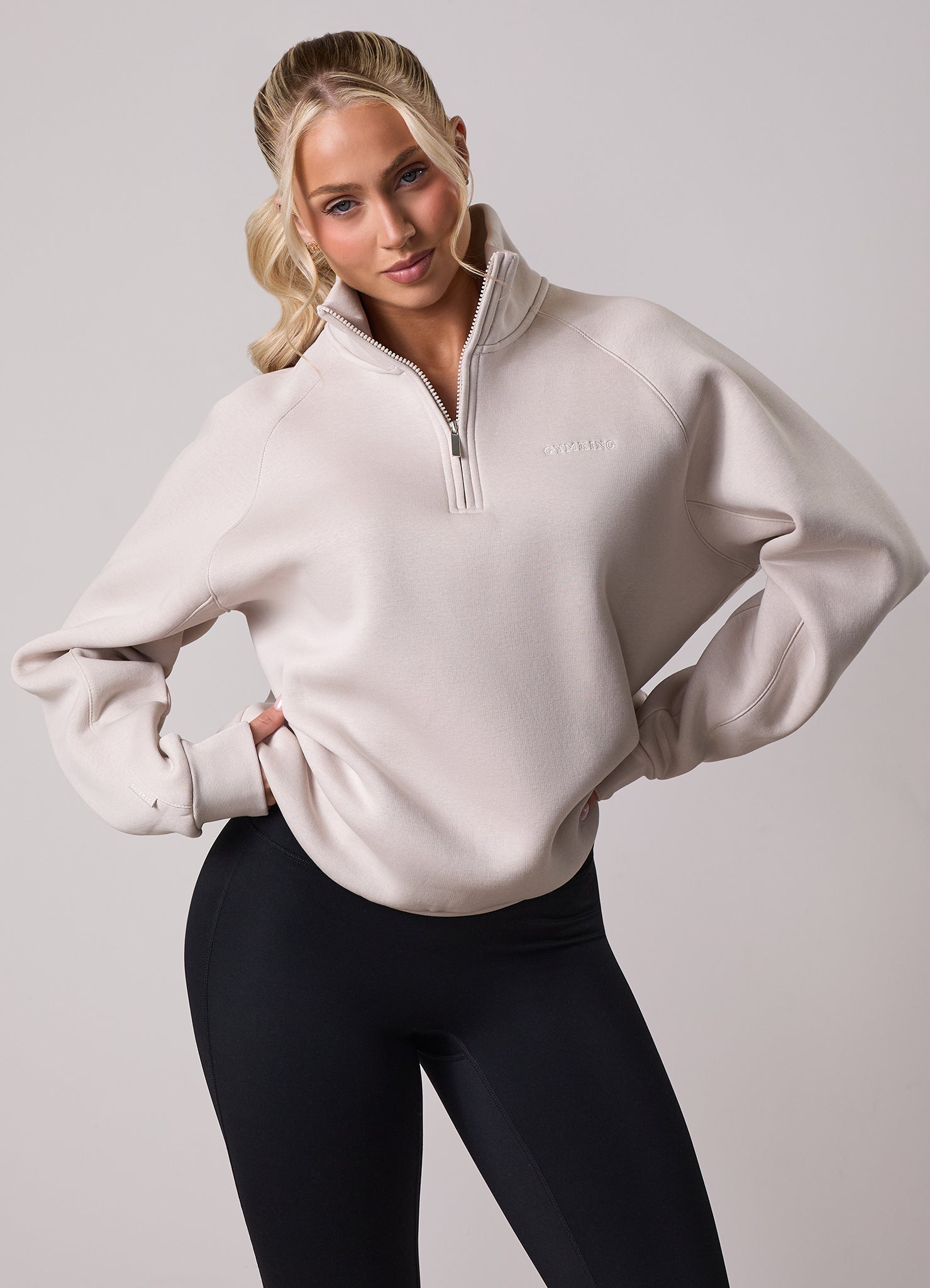 Gym King 365 Raglan Sleeve Funnel - Pebble