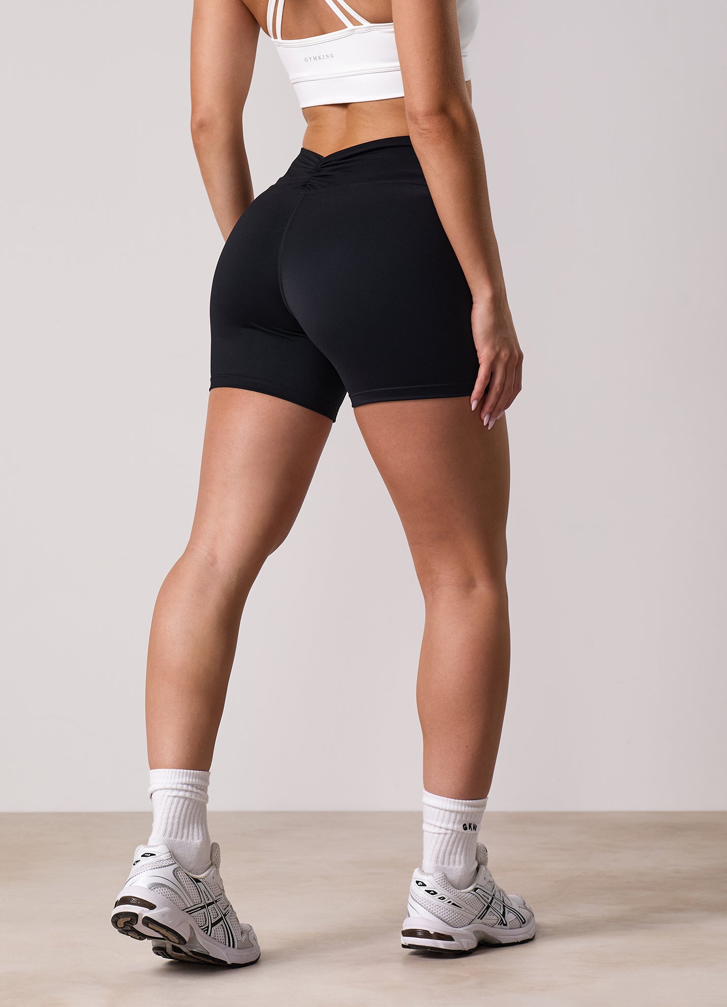 Gym King 365 Scrunch Short - Black
