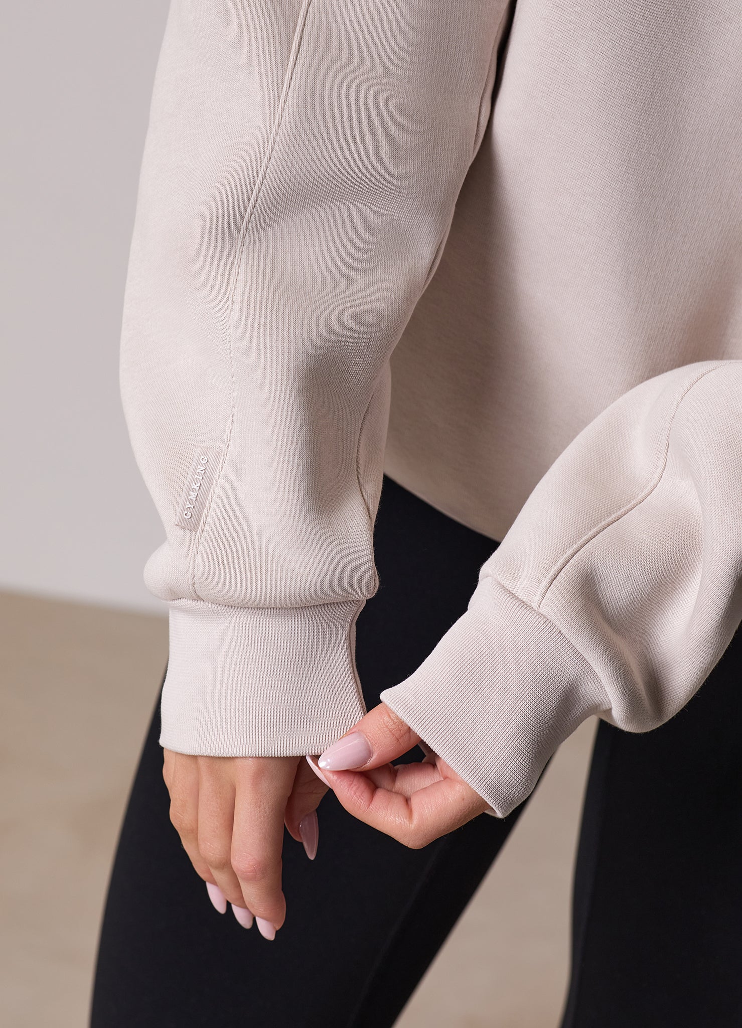 Gym King 365 Raglan Sleeve Funnel - Pebble