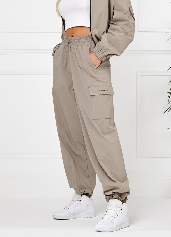 Gym King Utility Woven Cargo Pant - Mocha