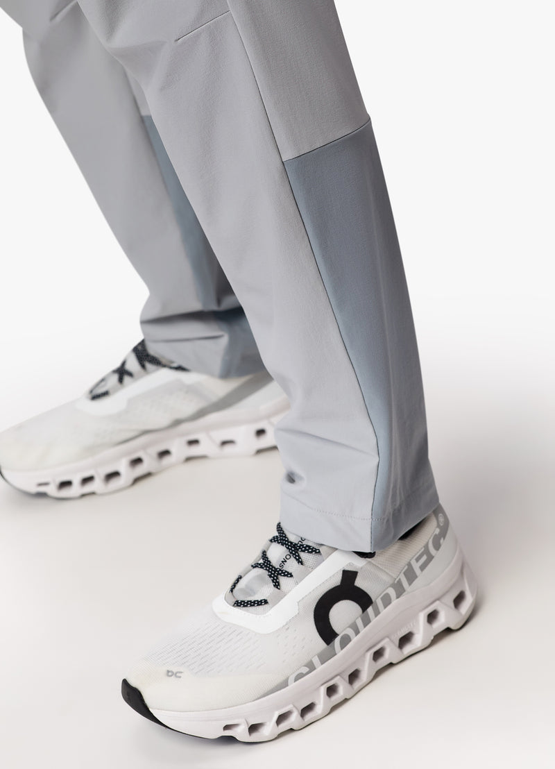 Gym King React Woven Pant - Light Grey