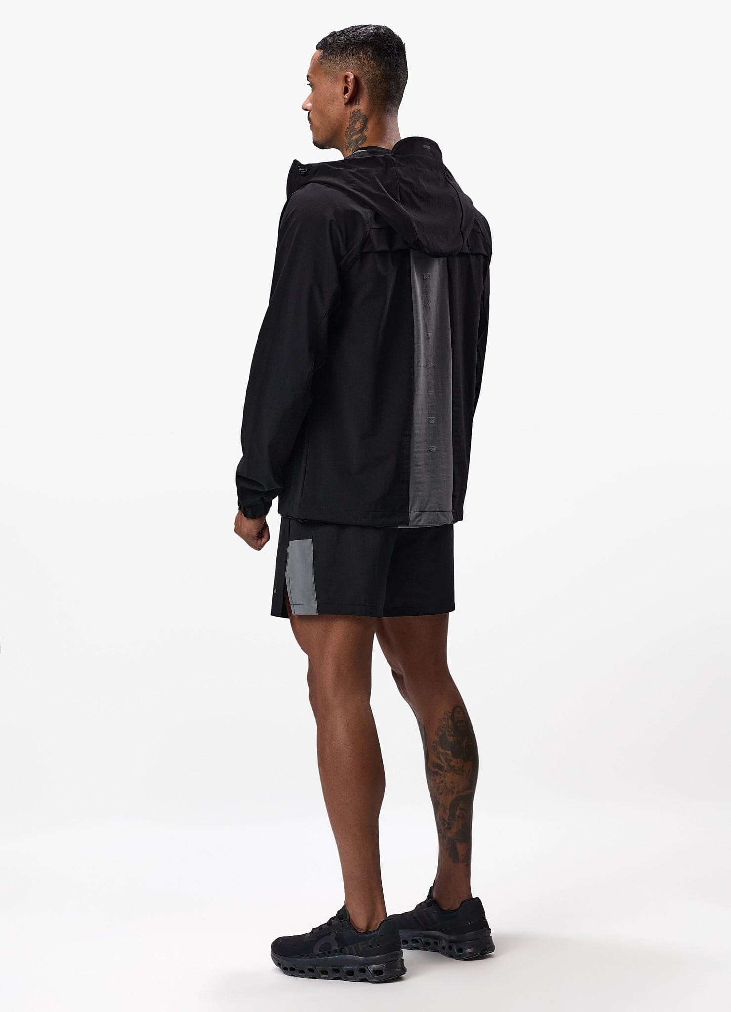 Gym King React Woven Jacket - Black