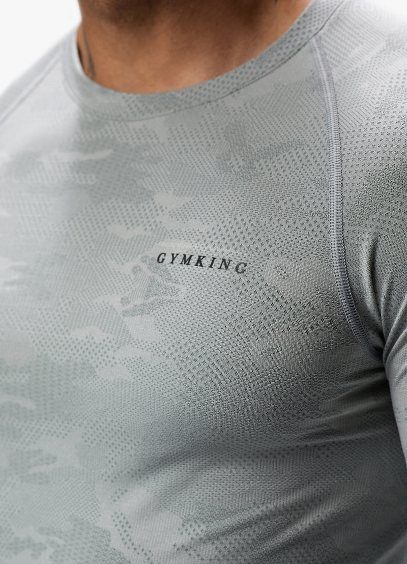 Gym King Debossed Camo Seamless LS Tee - Cloudy Grey