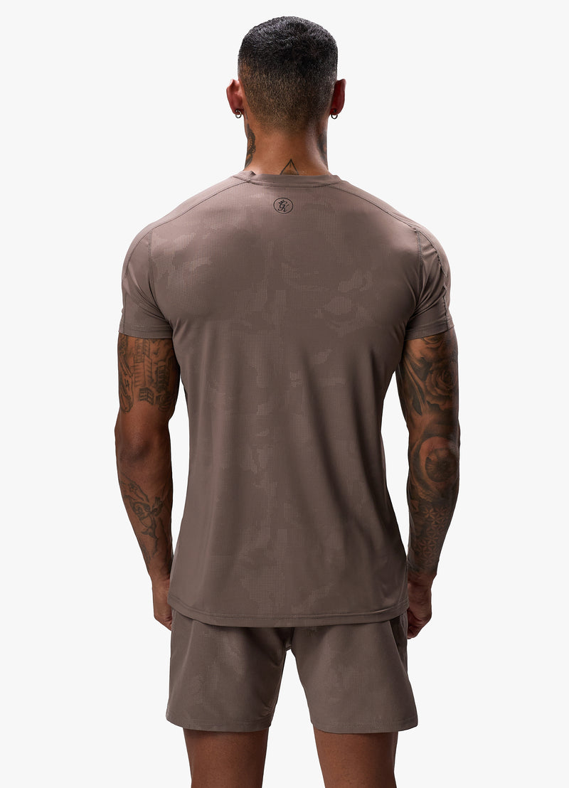 Gym King Debossed Camo Tee - Iron