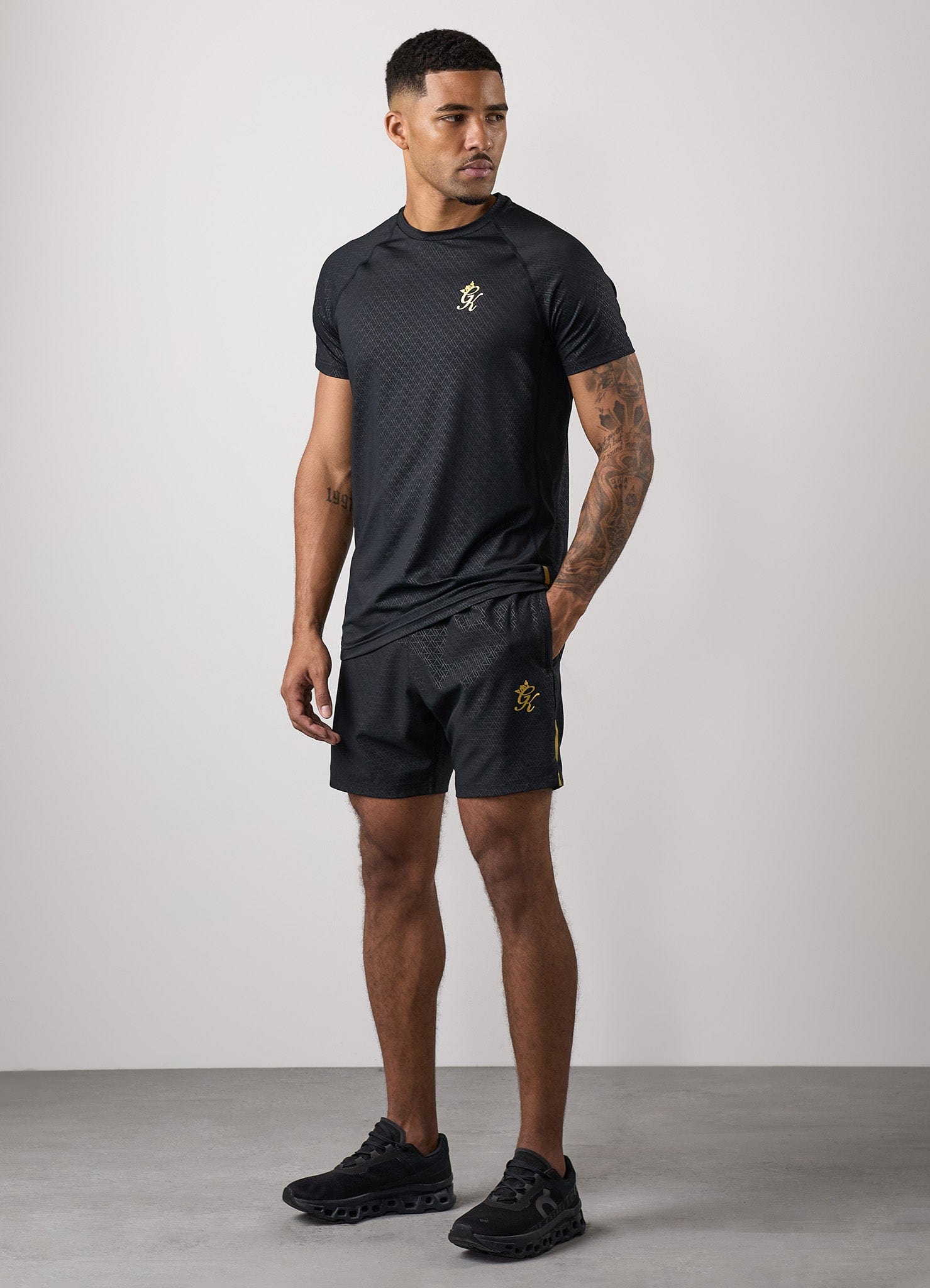 Gym King Debossed Short - Black/Gold