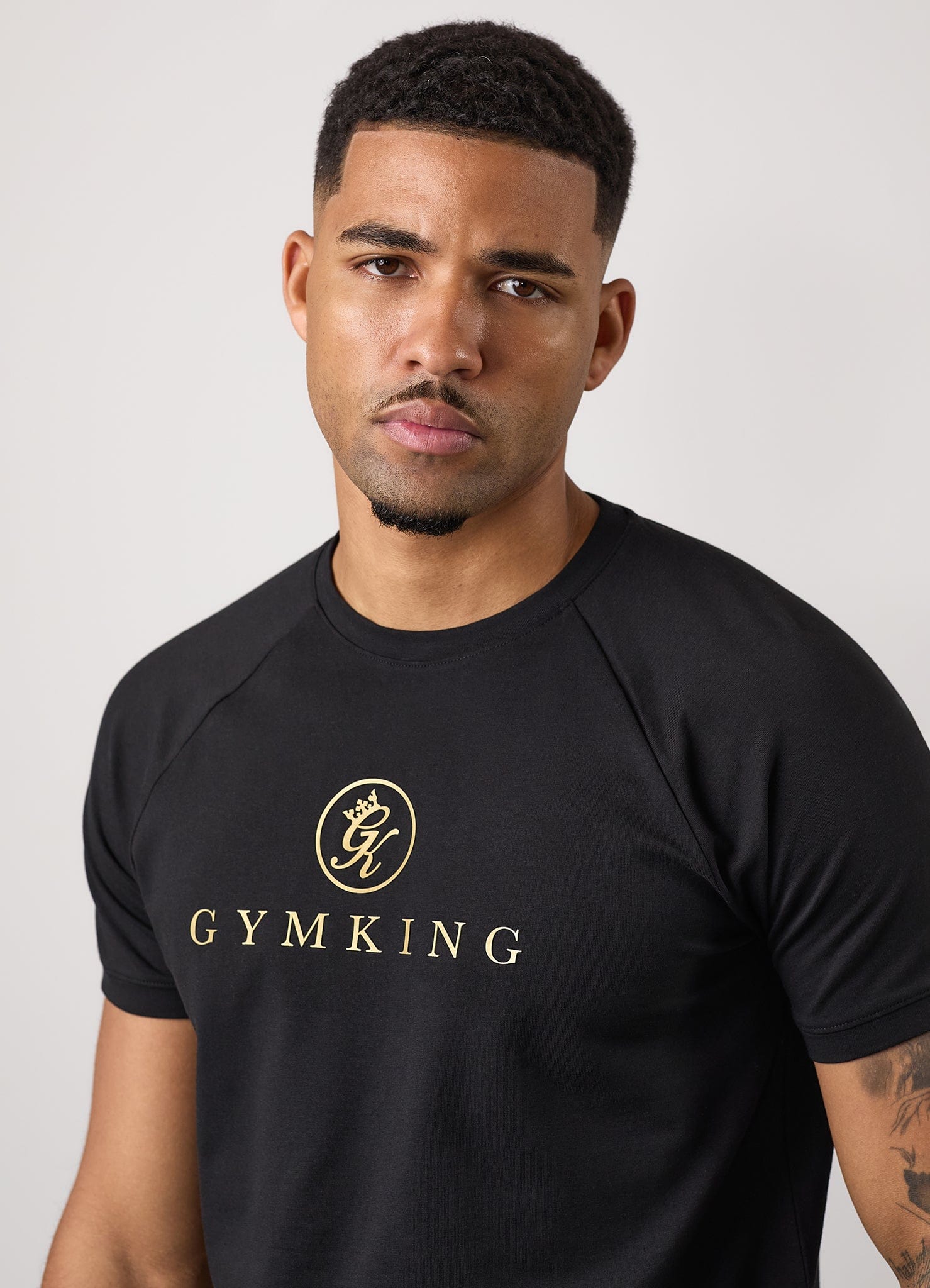 Gym King Pro Tee - Black/Gold