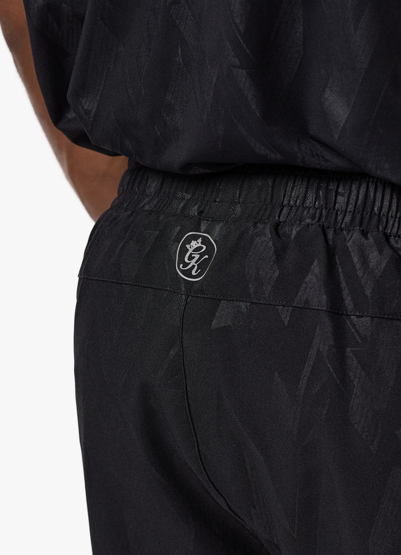 Gym King Debossed Peak Short - Black