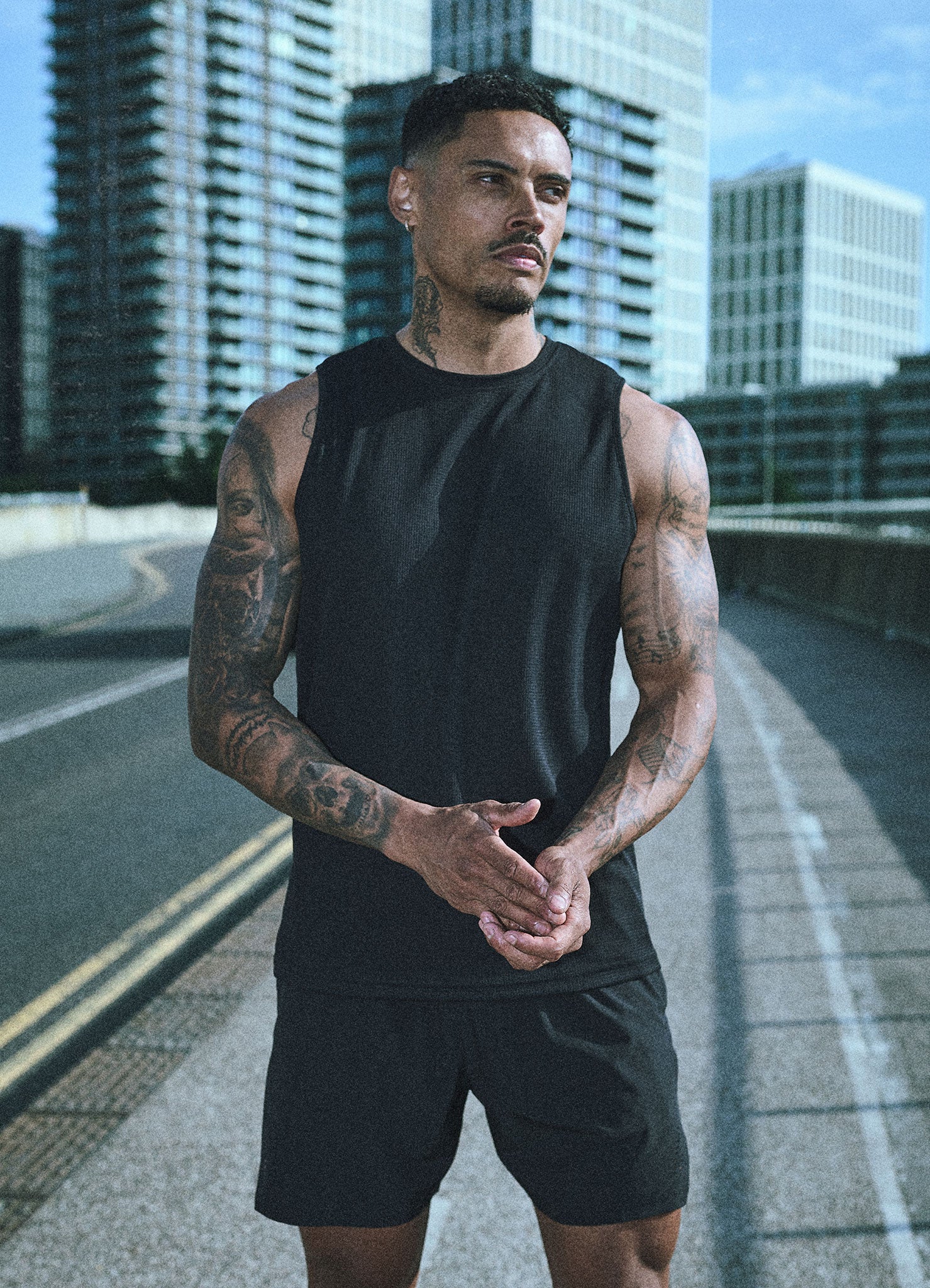 Gym King Rebellion Grit AOP Vest - Black