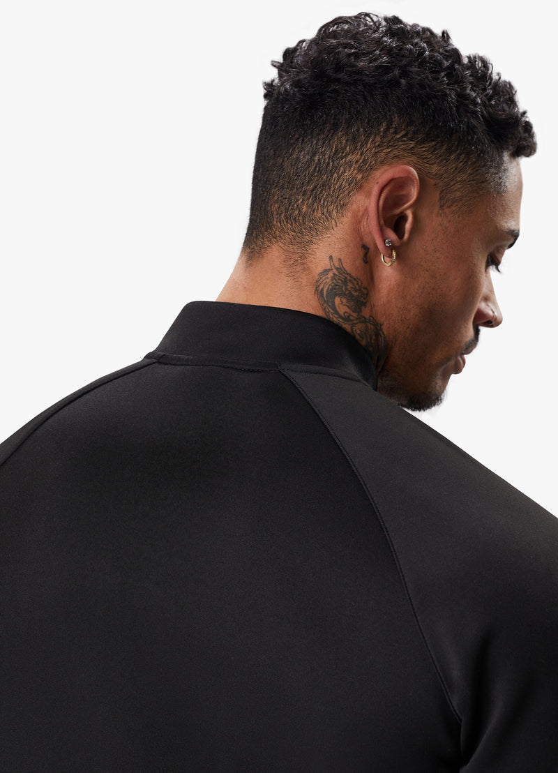 Gym King Rebellion Crush 1/4 Zip Funnel - Black