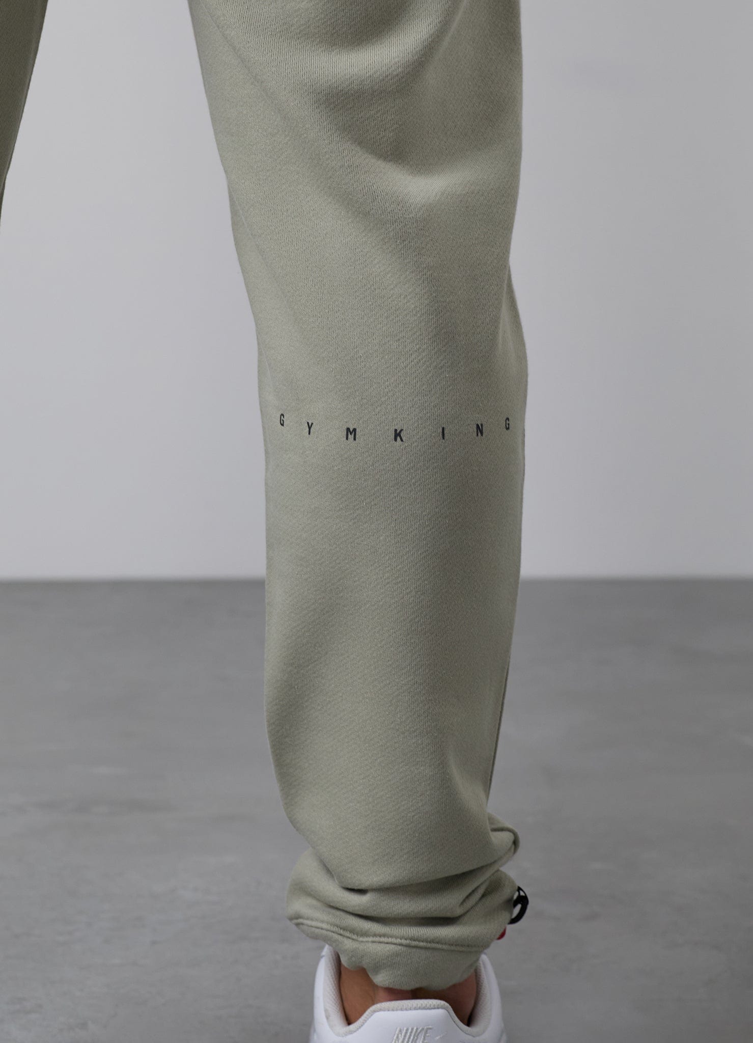 Gym King Rebellion Pro Jogger - Light Khaki