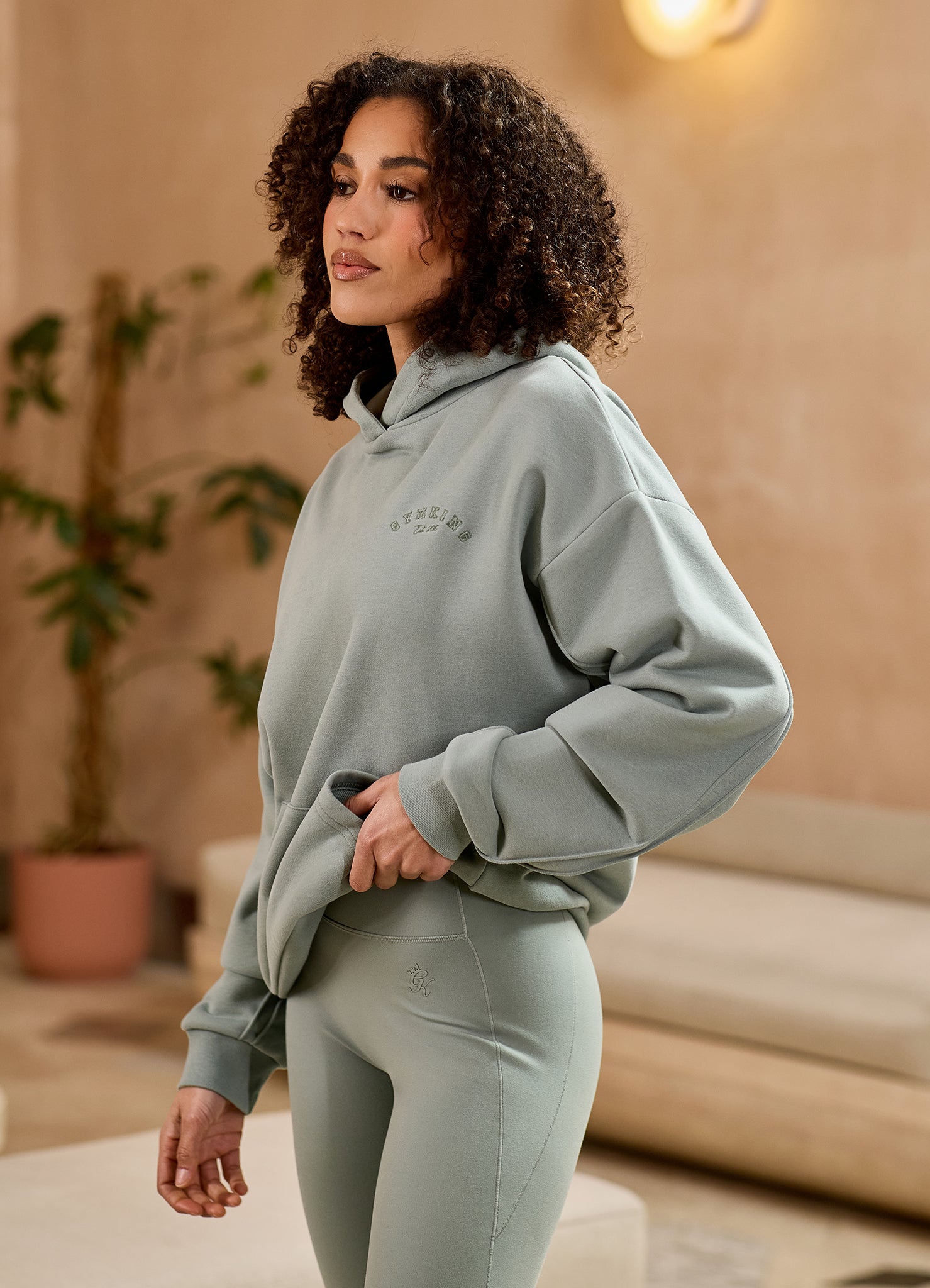 Gym King Replenish Peached Seam Hood - Brushed Sage