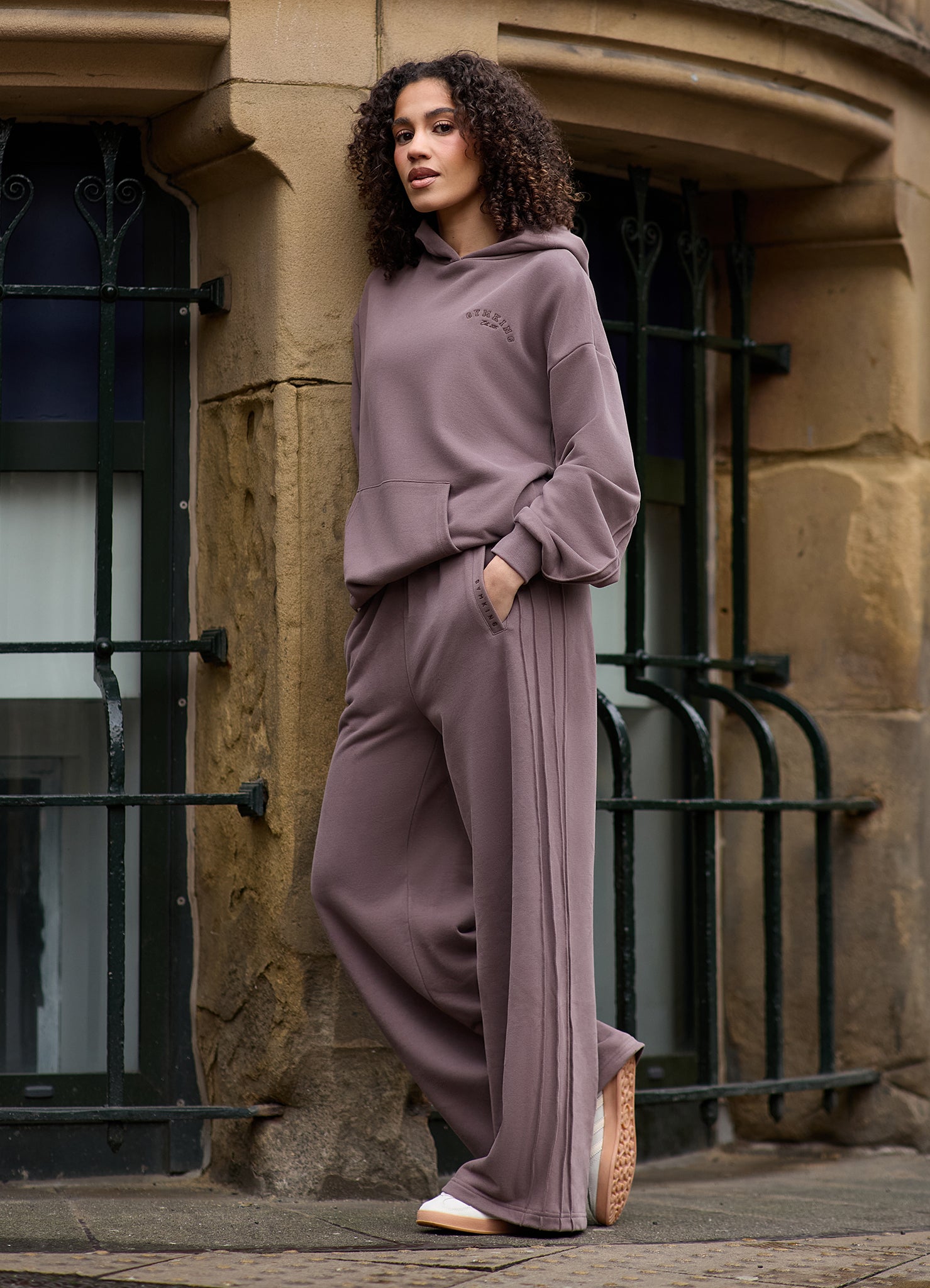 Gym King Replenish Peached Wide Seam Jogger - Deep Mocha