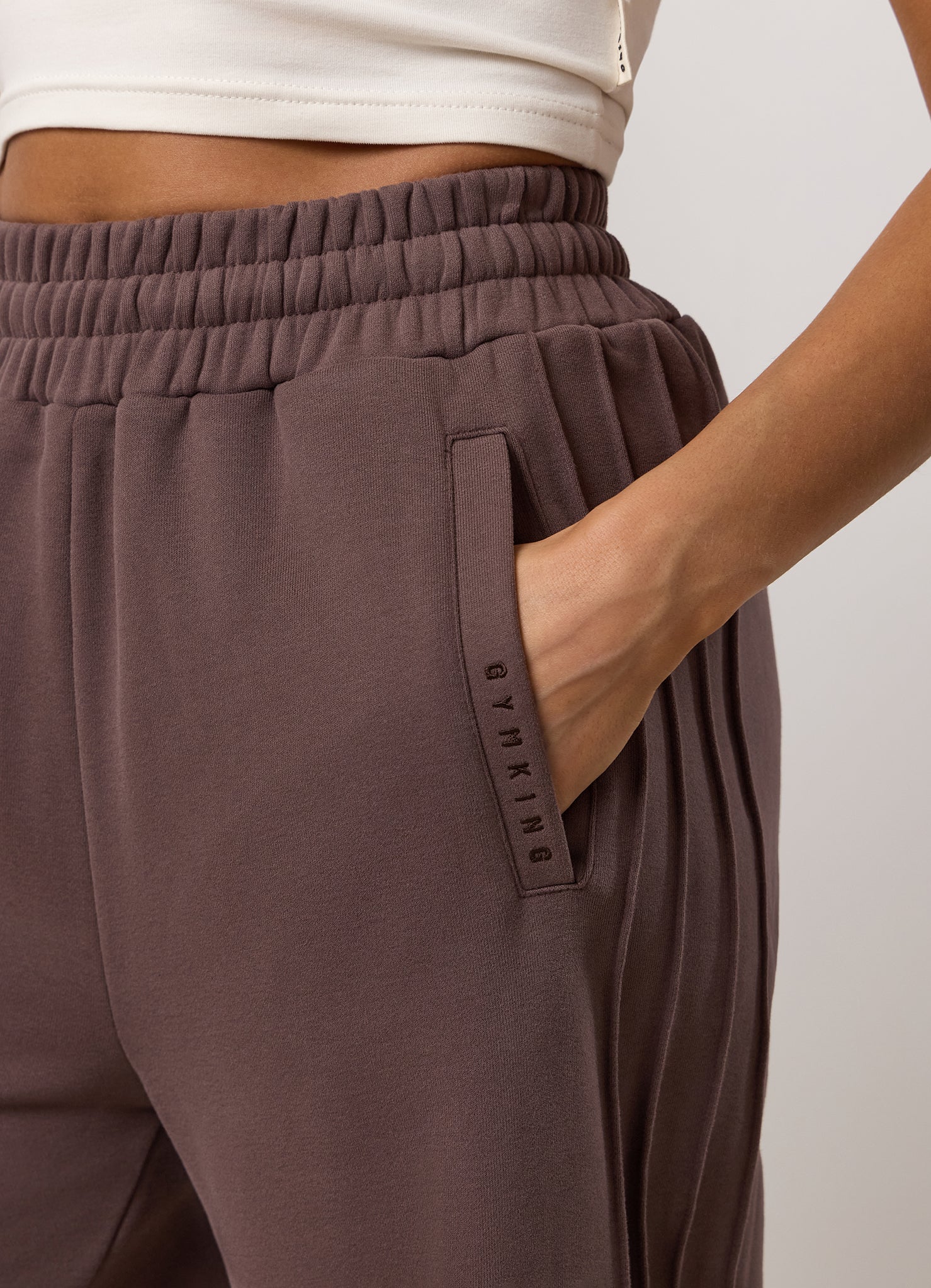 Gym King Replenish Peached Wide Seam Jogger - Deep Mocha