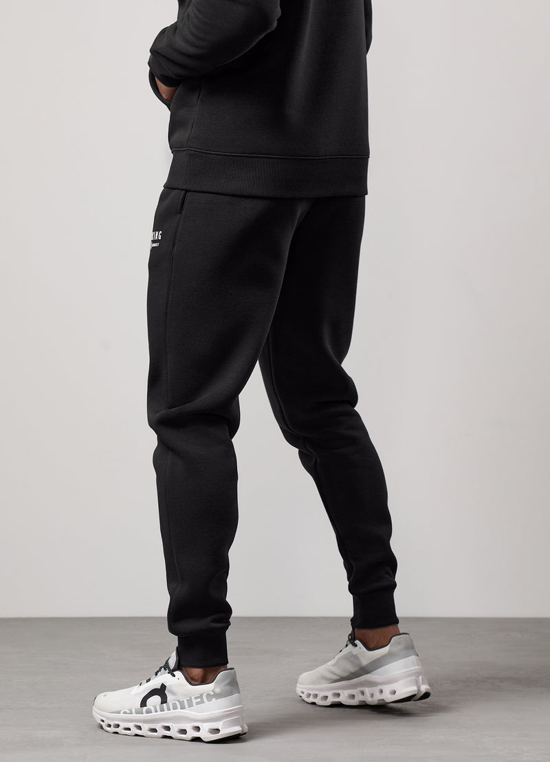 Gym King Resilient Mindset Tracksuit - Black