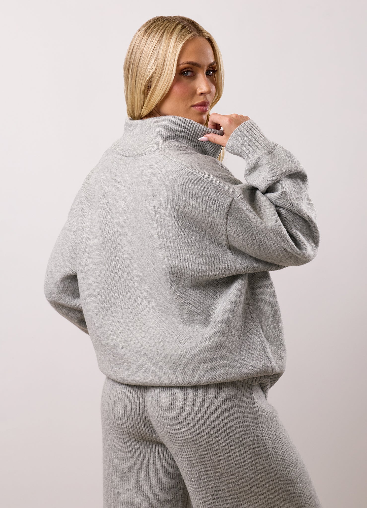 Gym King Restore 1/4 Zip Funnel - Snow Marl