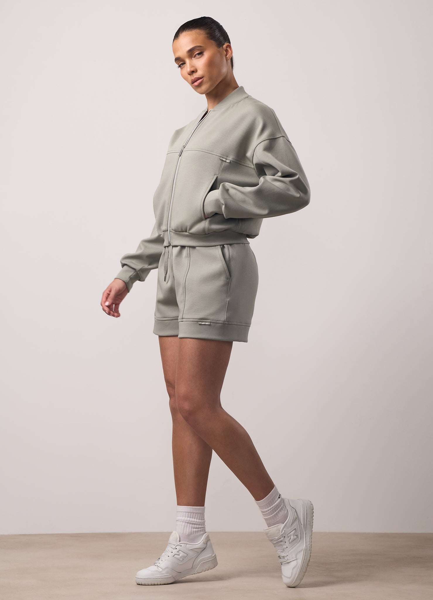 Gym King Retreat Cropped Bomber - Dusky Sage