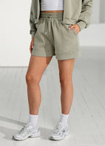 Gym King Retreat Boxy Short - Dusky Sage