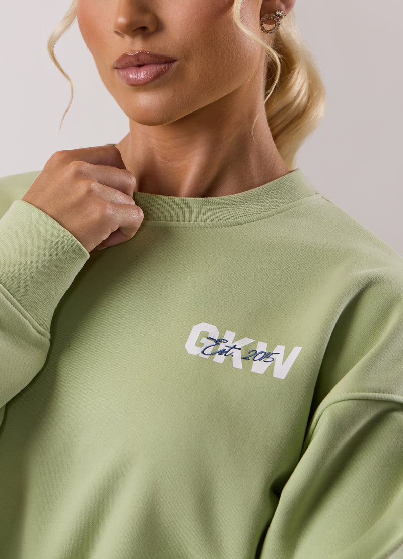 Gym King Revive Peached Crop Sweatshirt - Matcha Green