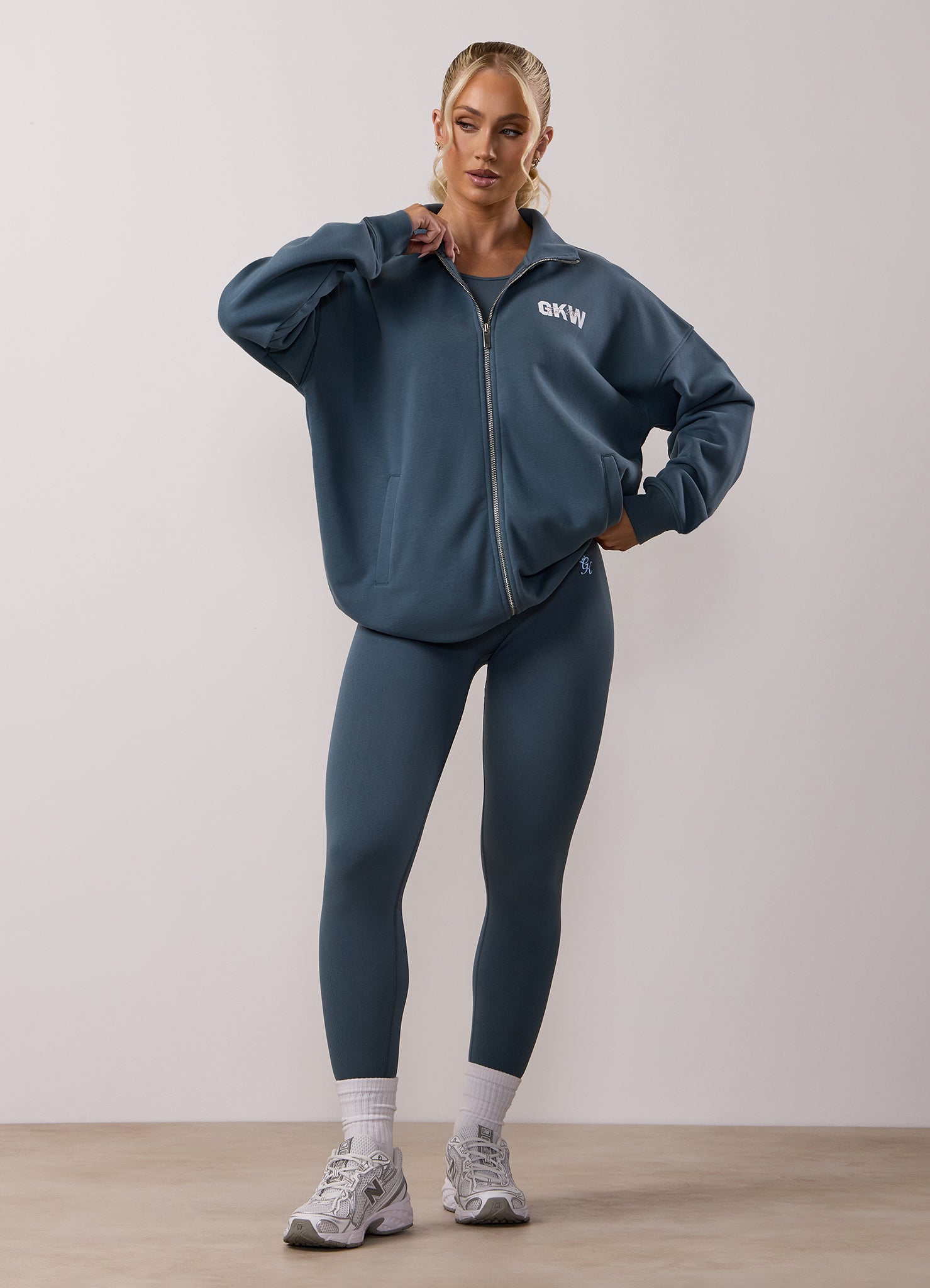 Gym King Revive Peached Full Zip Funnel - Storm Blue