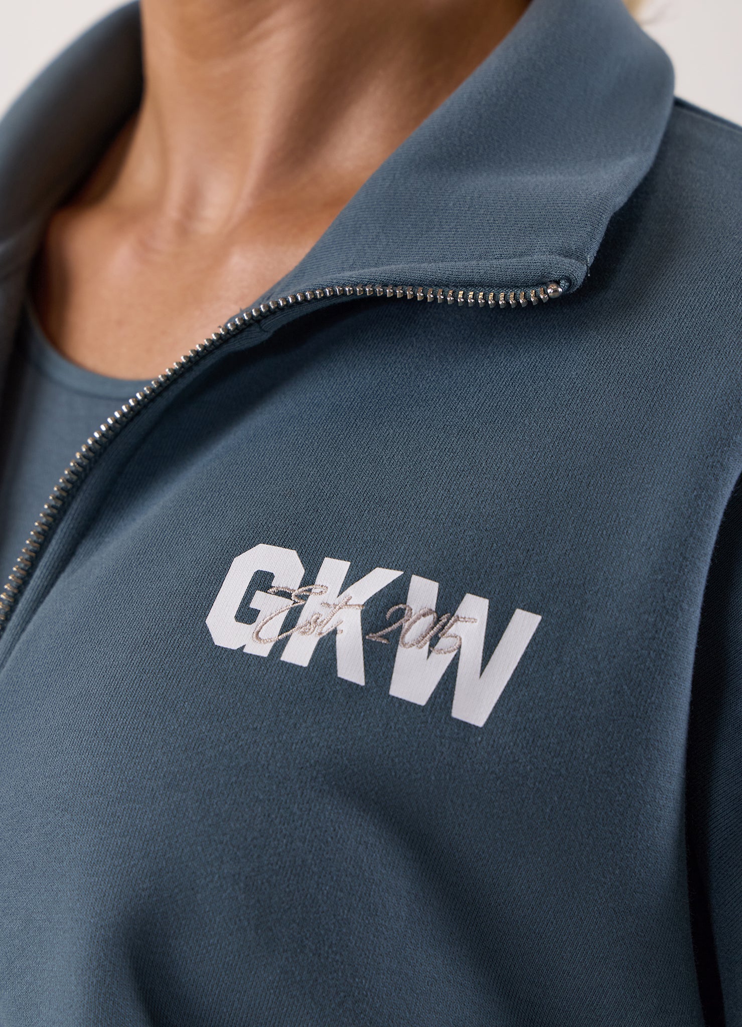 Gym King Revive Peached Full Zip Funnel - Storm Blue