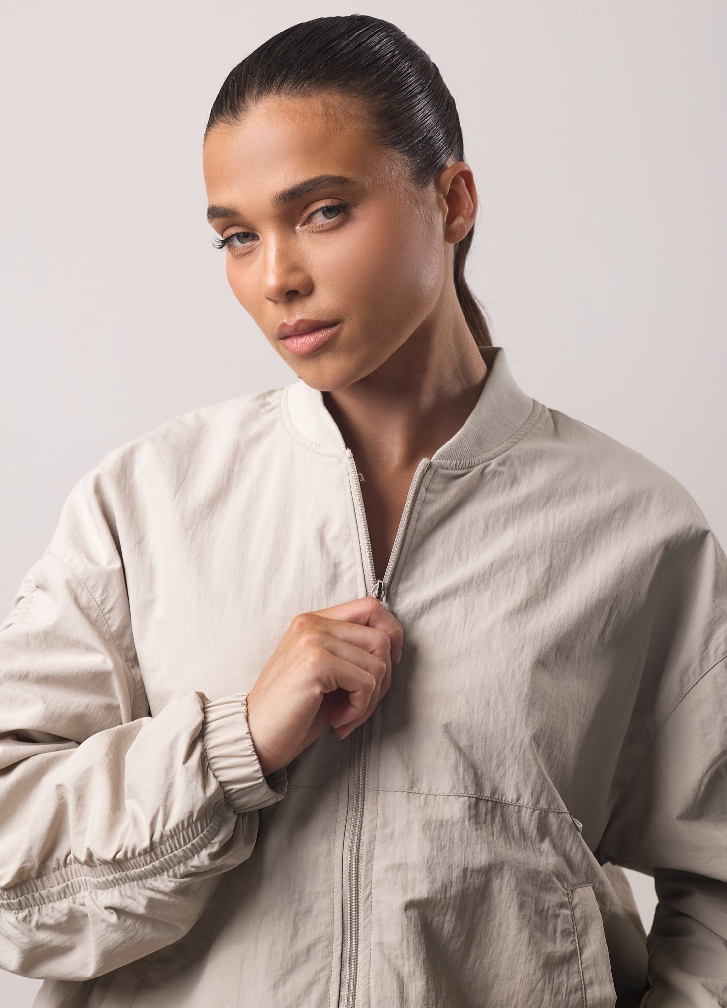 Gym King Ruched Woven Bomber - Light Stone
