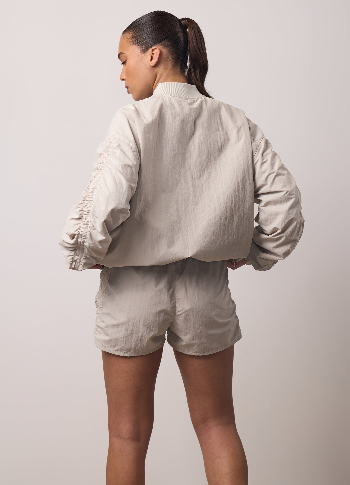 Gym King Ruched Woven Bomber - Light Stone