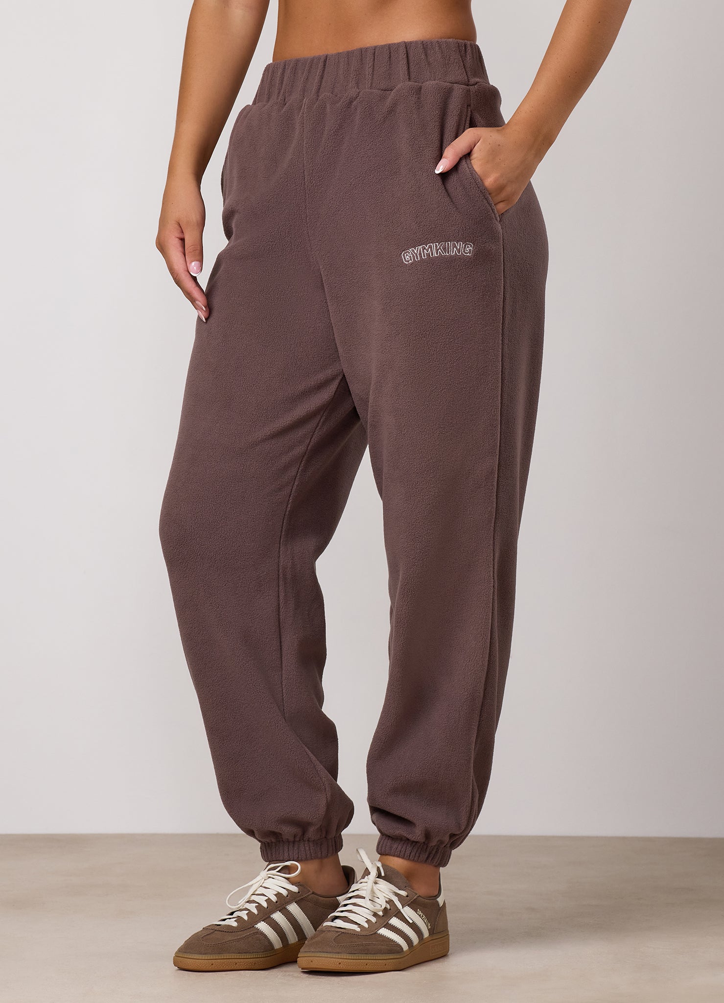 Gym King Sanctuary Polar Fleece Jogger - Deep Mocha