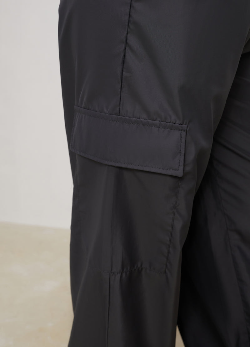 Gym King Satin Cargo Pants - Graphite