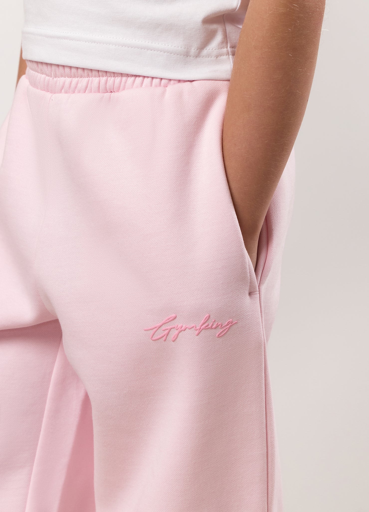 Gym King Kids Script Fleece Jogger - Baby Pink