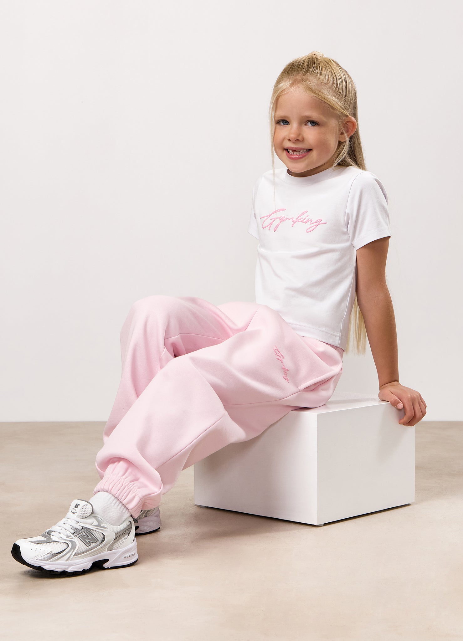 Gym King Kids Script Fleece Jogger - Baby Pink
