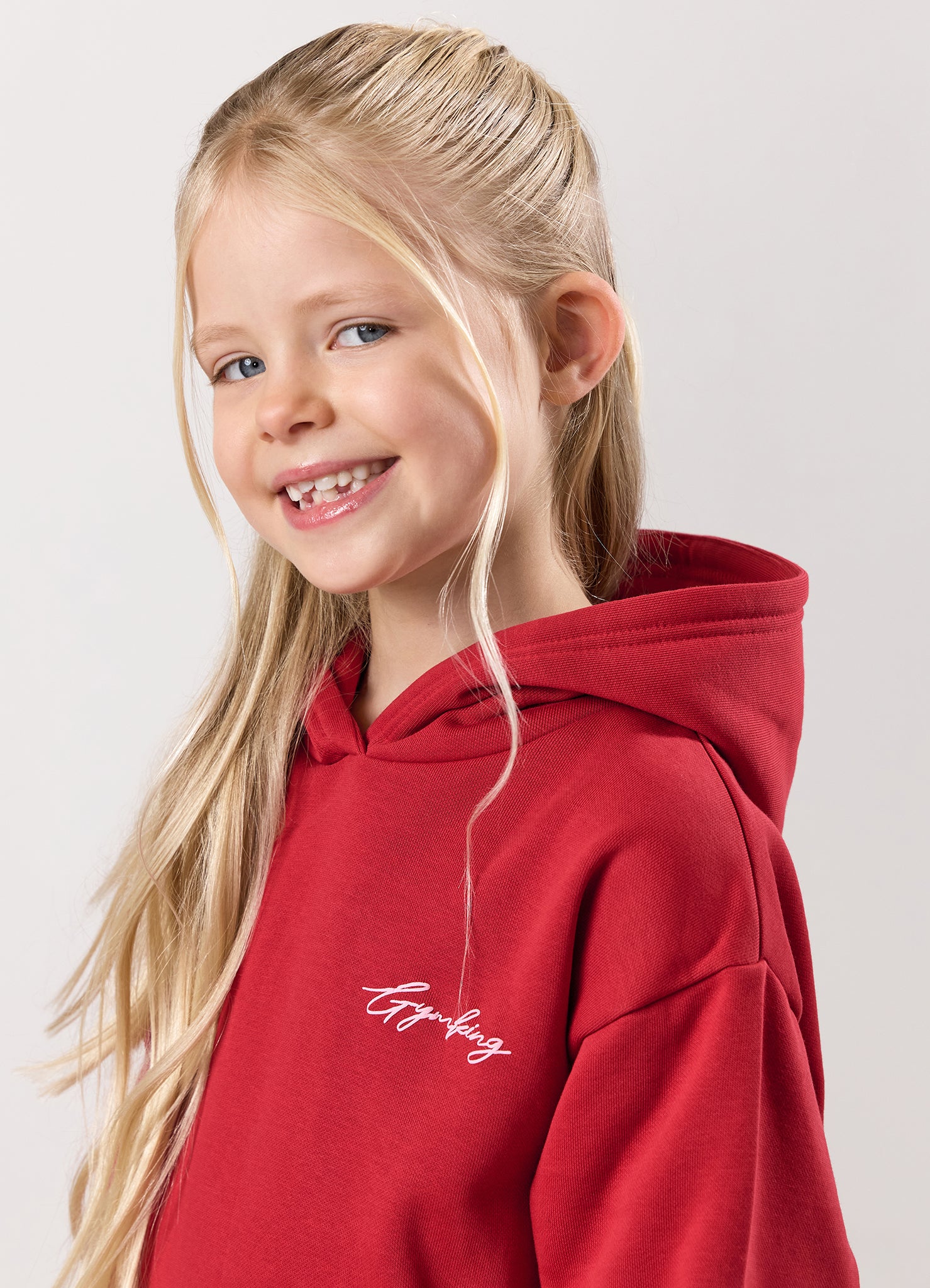 Gym King Kids Script Fleece Hood - Scarlet Red