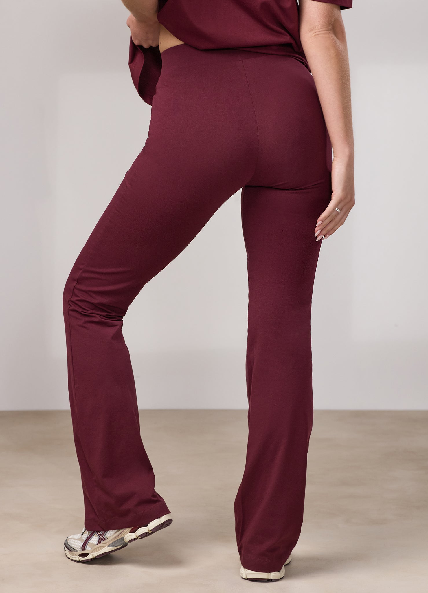 Gym King Script Flared Jersey Legging - Deep Cherry/Cream