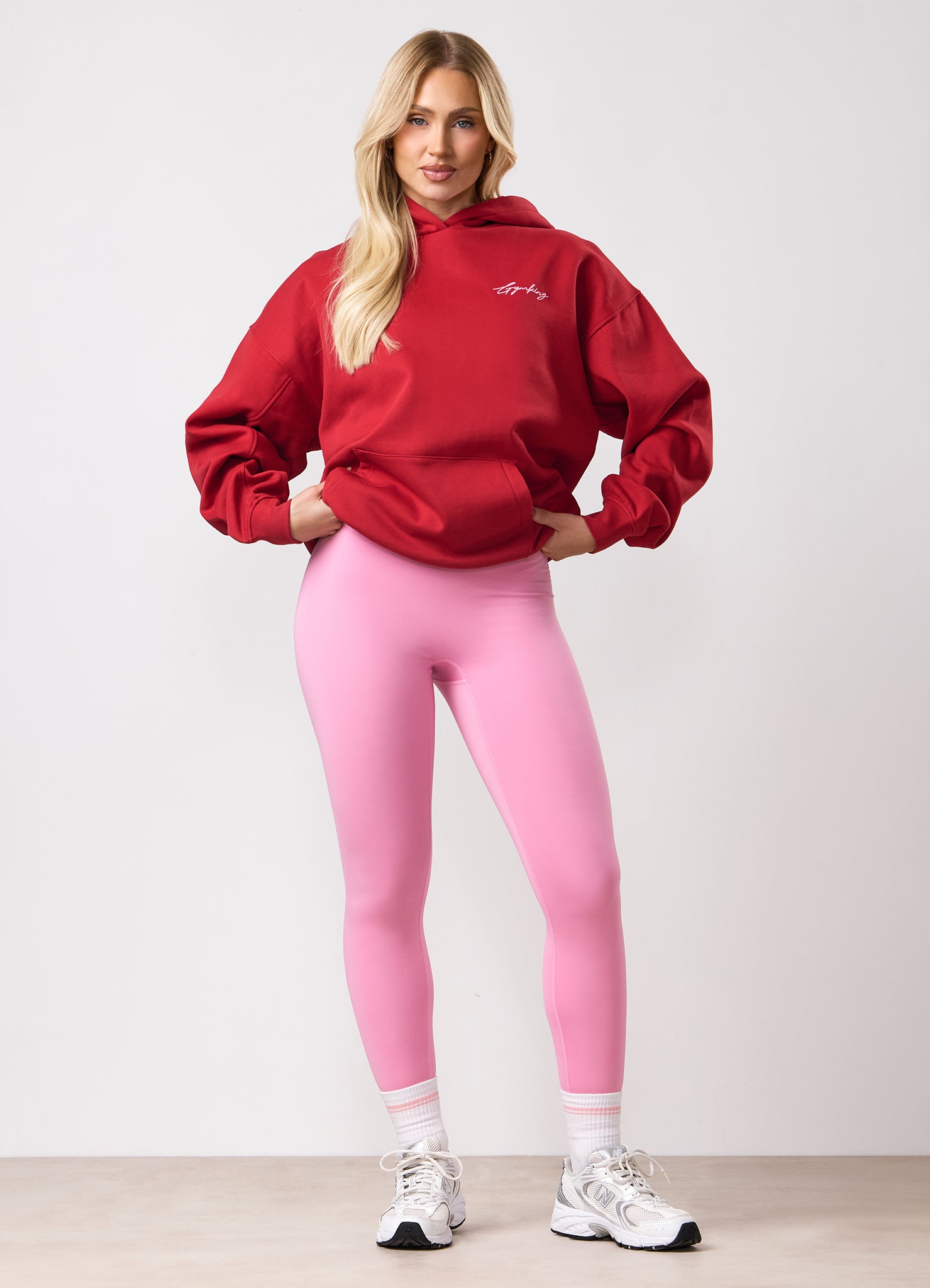 Gym King Script Mindset Hood - Scarlet Red