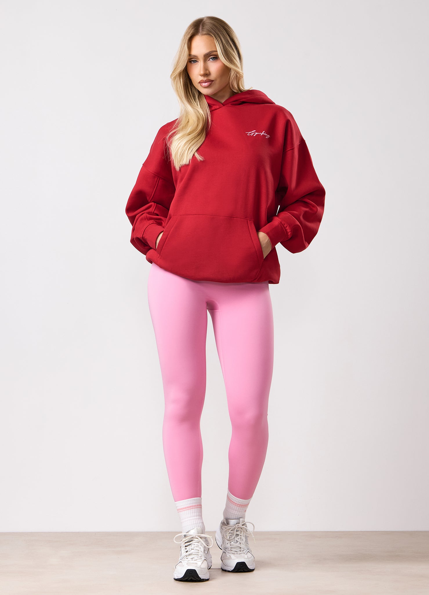 Gym King Script Mindset Hood - Scarlet Red