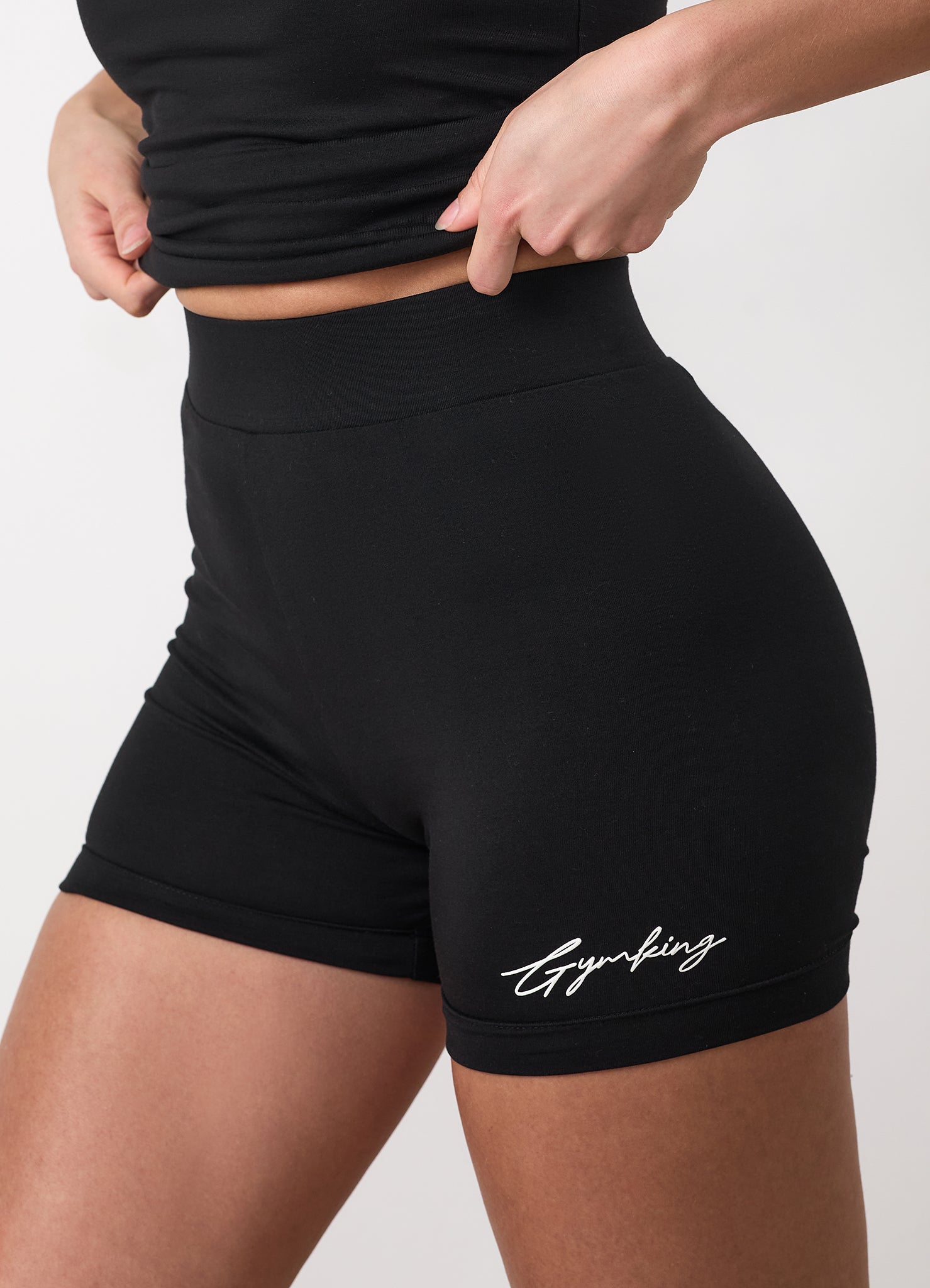 Gym King Script Mindset 3" Booty Short - Black
