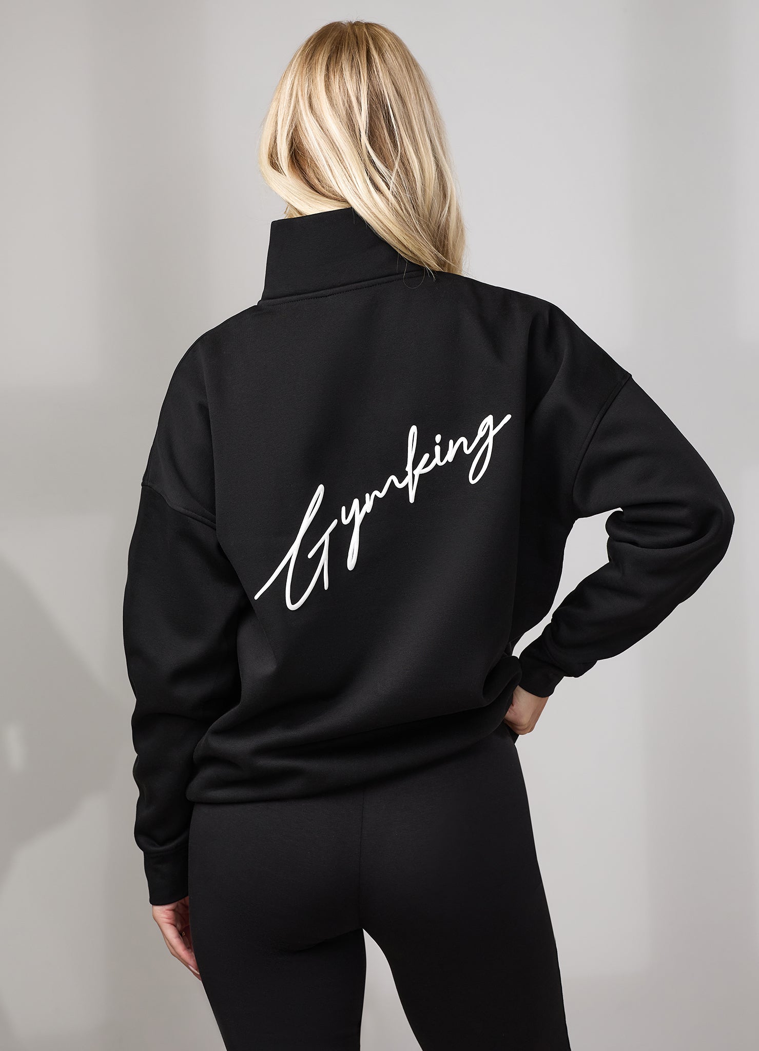 Gym King Script 1/4 Zip Fleece Funnel - Back/White