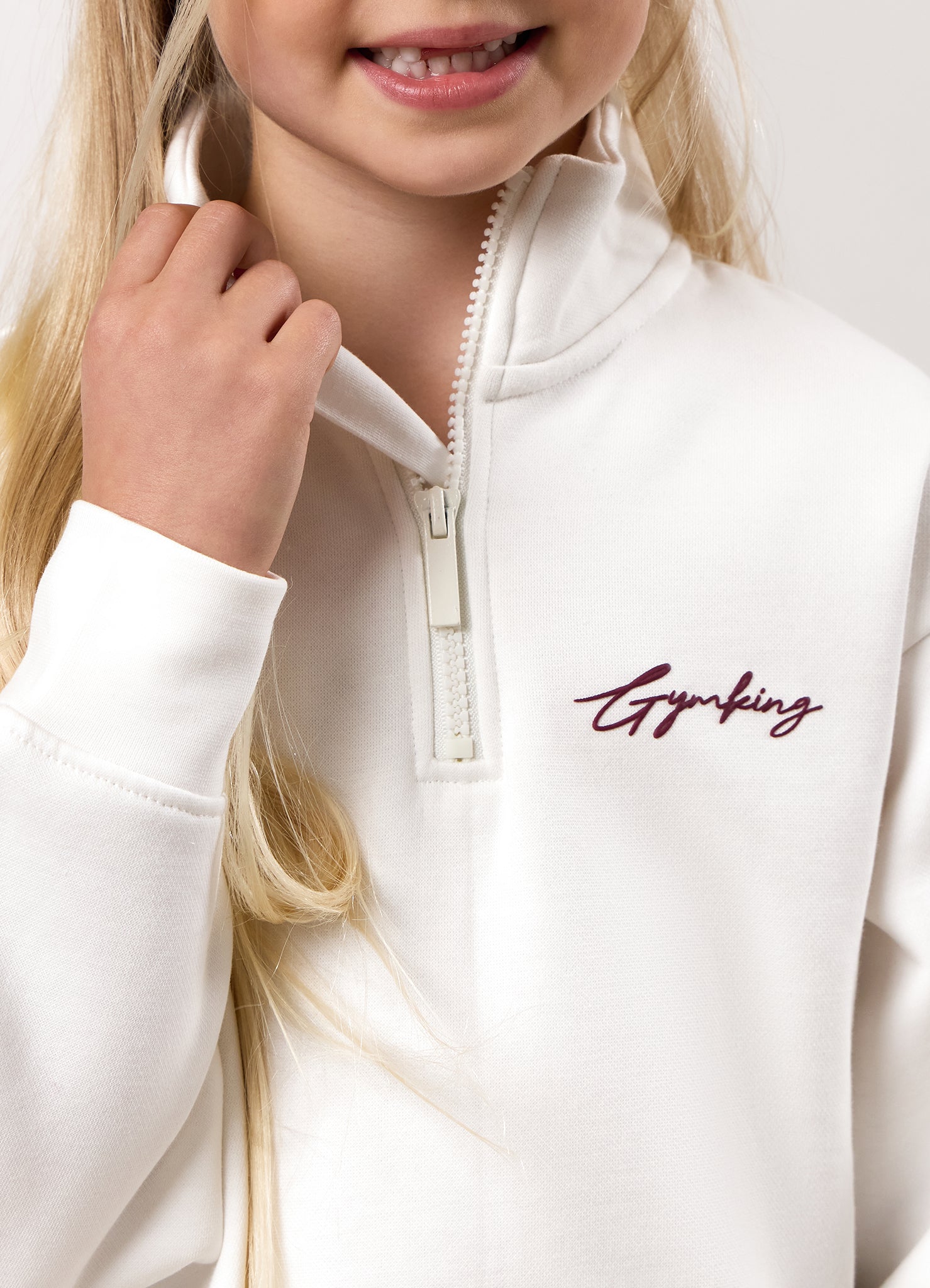 Gym King Kids Script 1/4 Zip Funnel - Cream