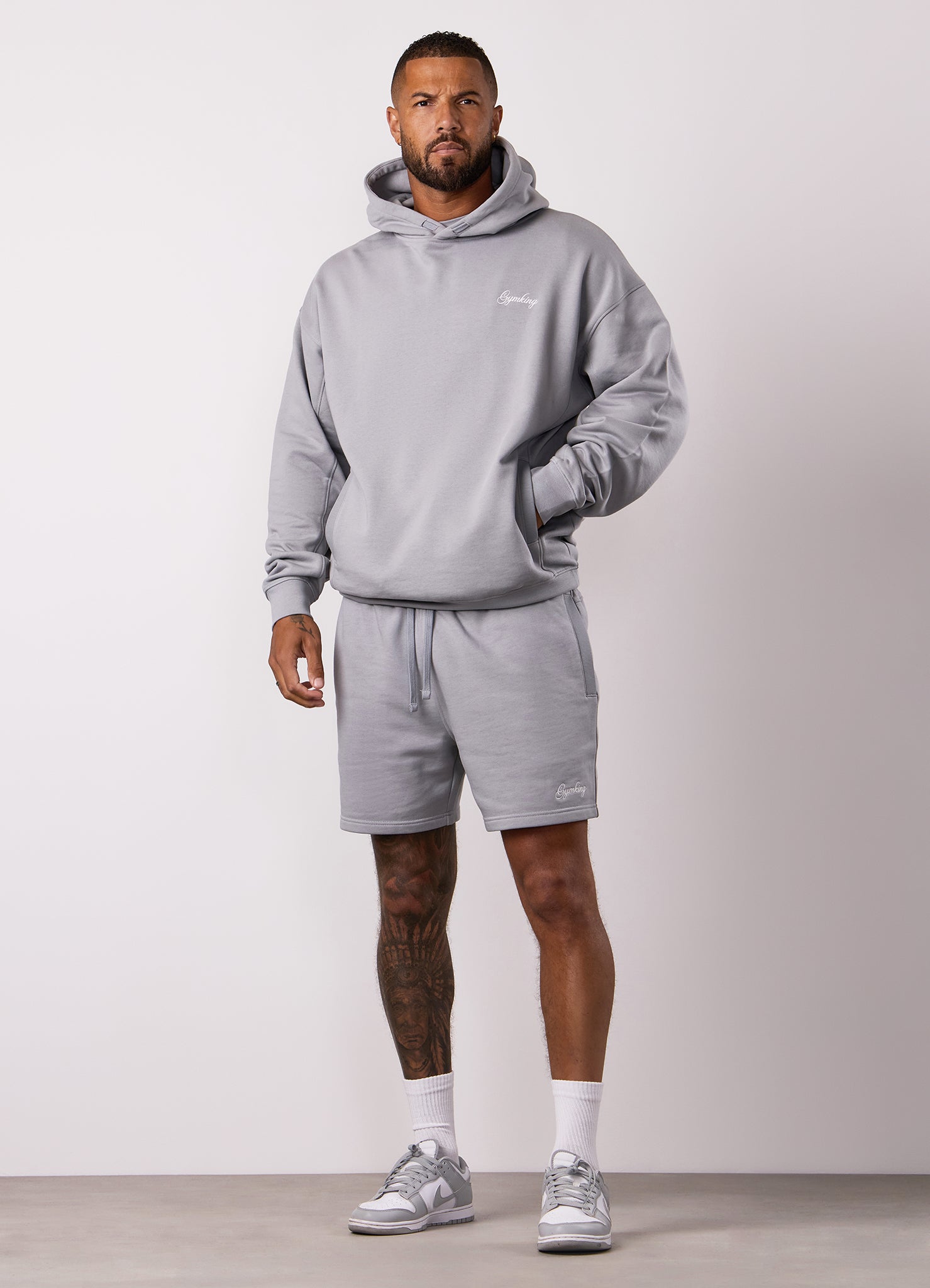 Gym King Script Relaxed Fit Short - Urban Grey
