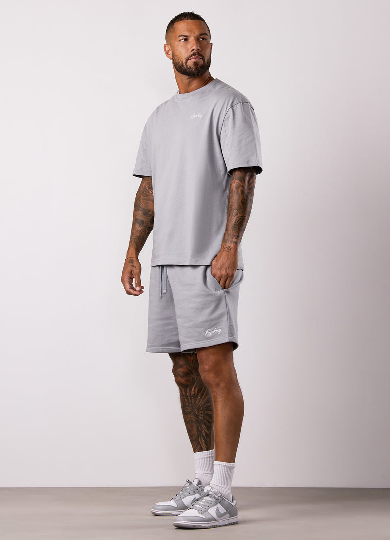 Gym King Script Relaxed Fit Tee - Urban Grey